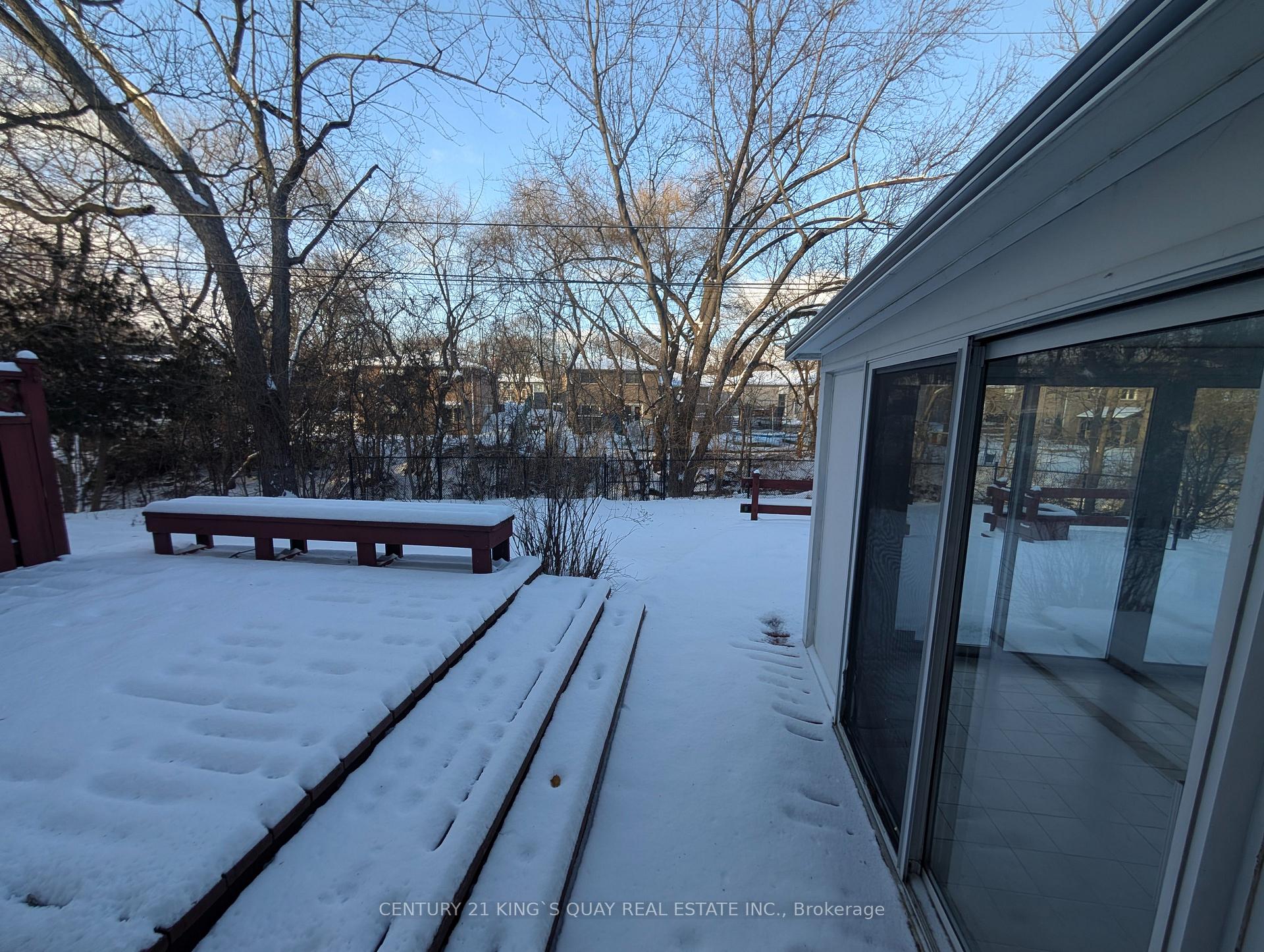 Photo 7 of Unit G&L, 26 Southdale Drive, Markham, Bullock — HOMEH