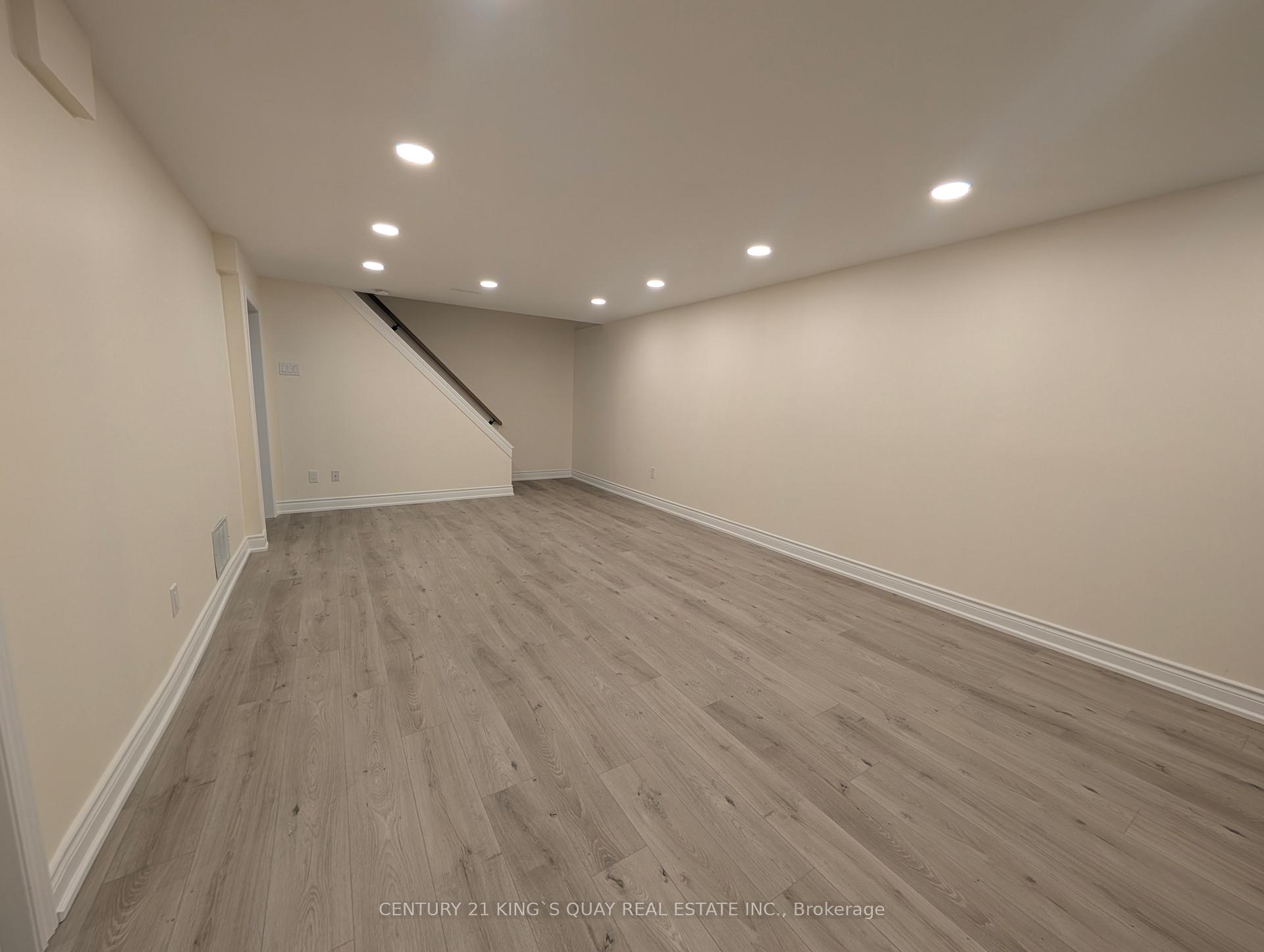 Photo 10 of Unit G&L, 26 Southdale Drive, Markham, Bullock — HOMEH