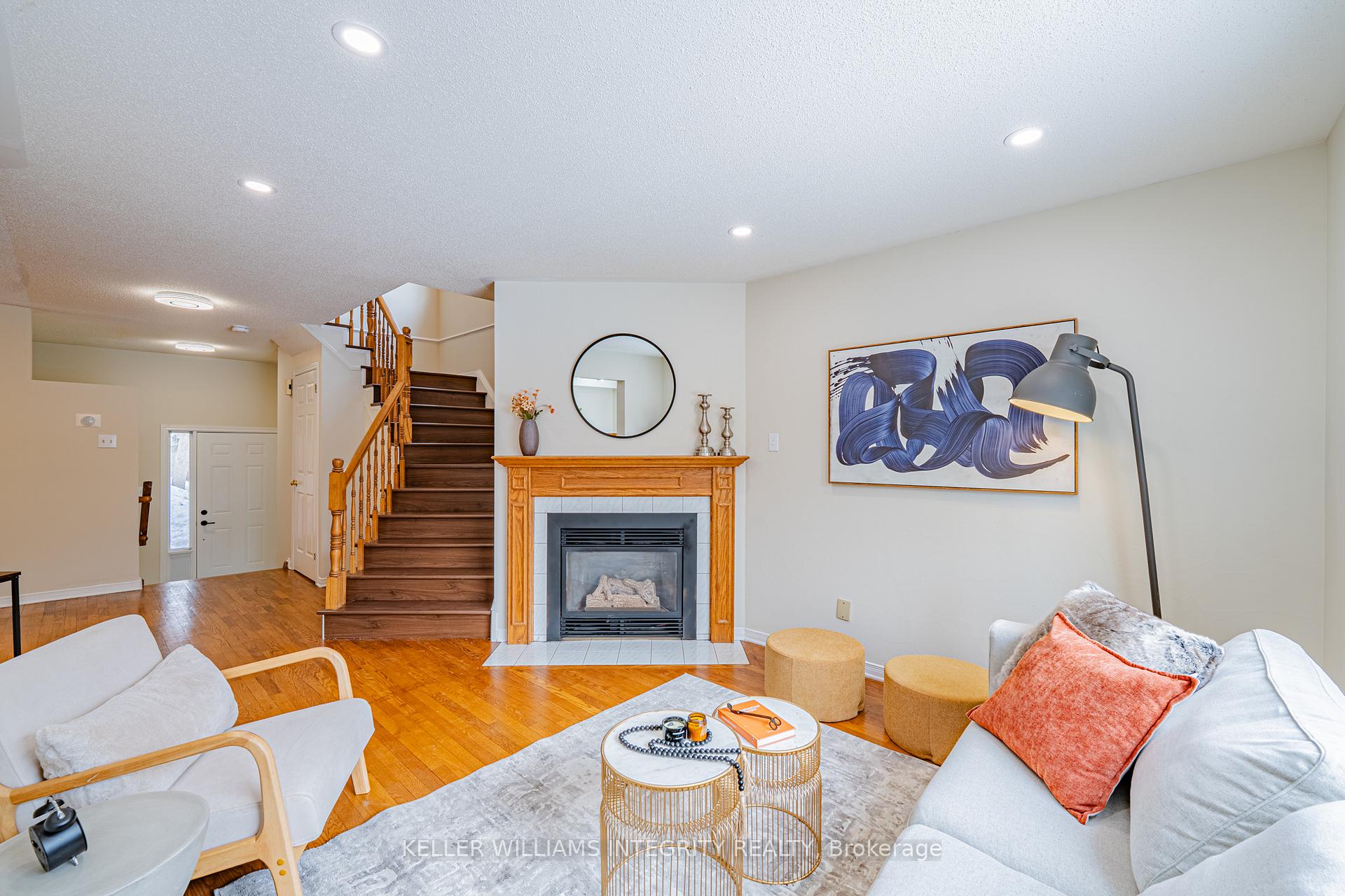 Photo 9 of 17 Jackman Terrace, Ottawa, Kanata - Katimavik — HOMEH