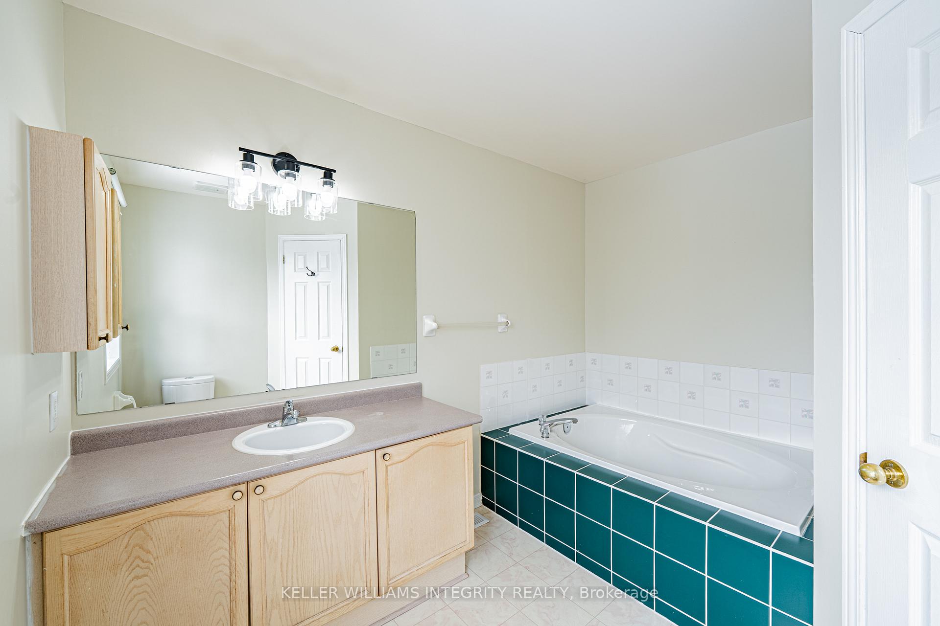 Photo 20 of 17 Jackman Terrace, Ottawa, Kanata - Katimavik — HOMEH