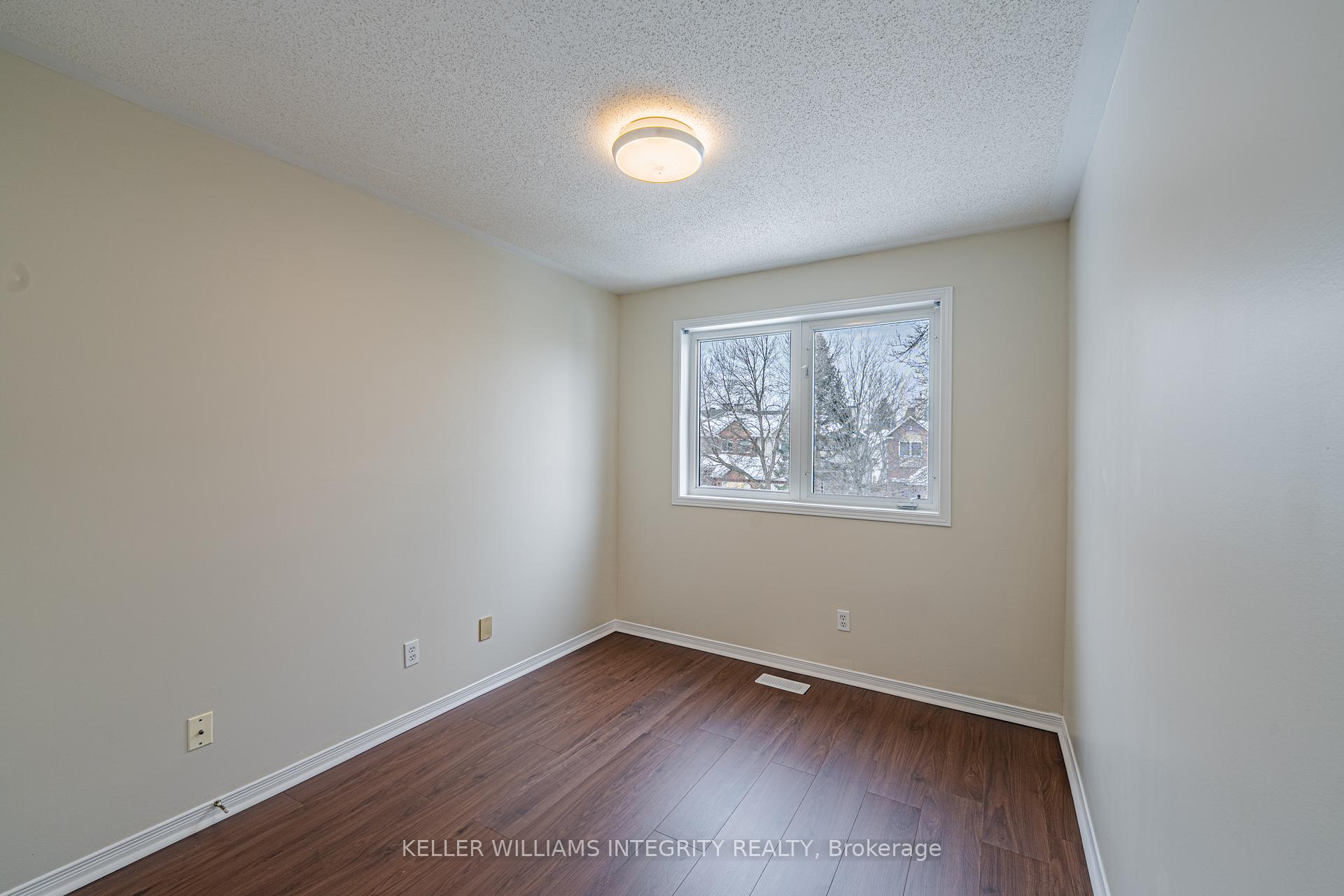 Photo 21 of 17 Jackman Terrace, Ottawa, Kanata - Katimavik — HOMEH
