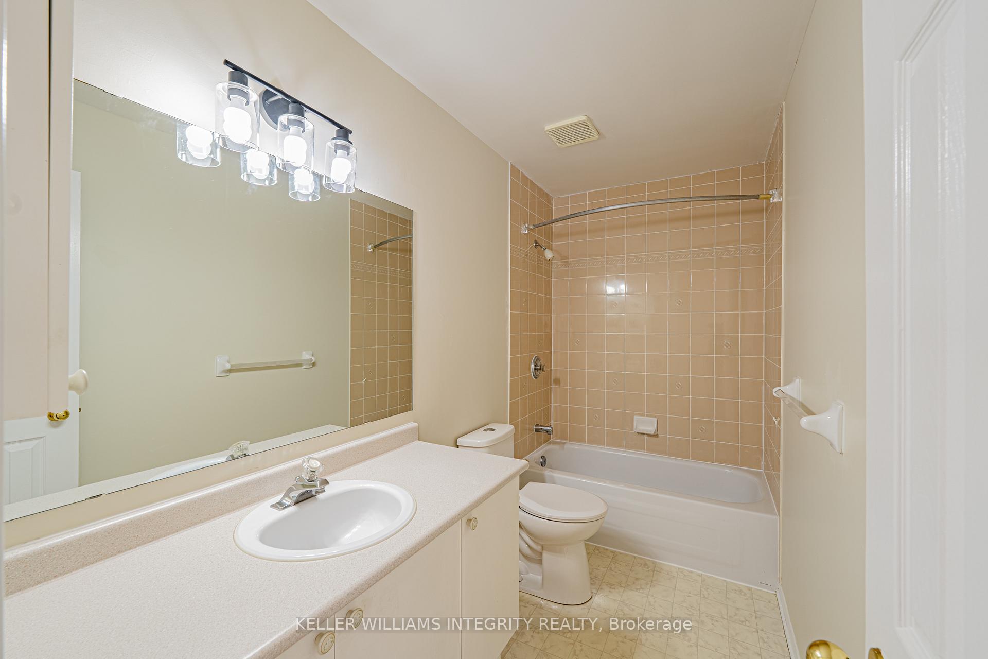 Photo 23 of 17 Jackman Terrace, Ottawa, Kanata - Katimavik — HOMEH