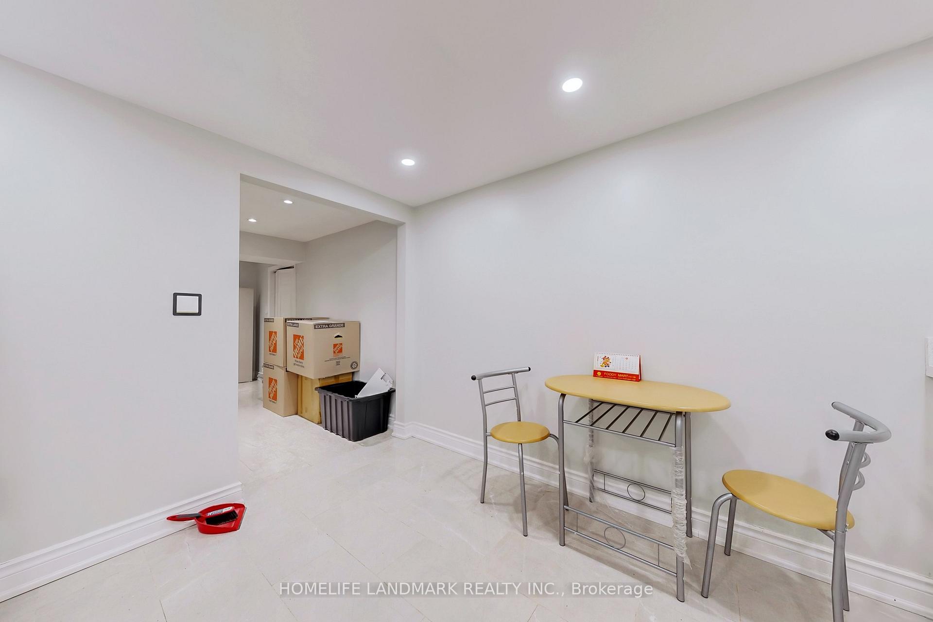 Photo 36 of 1 Valleycrest Avenue, Markham, Bullock — HOMEH