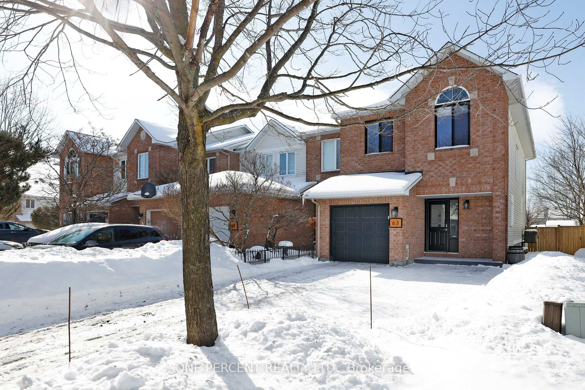 Photo 3 of 63 Sheppard's Glen Avenue, Ottawa, Kanata - Emerald Meadows/Trailwest — HOMEH