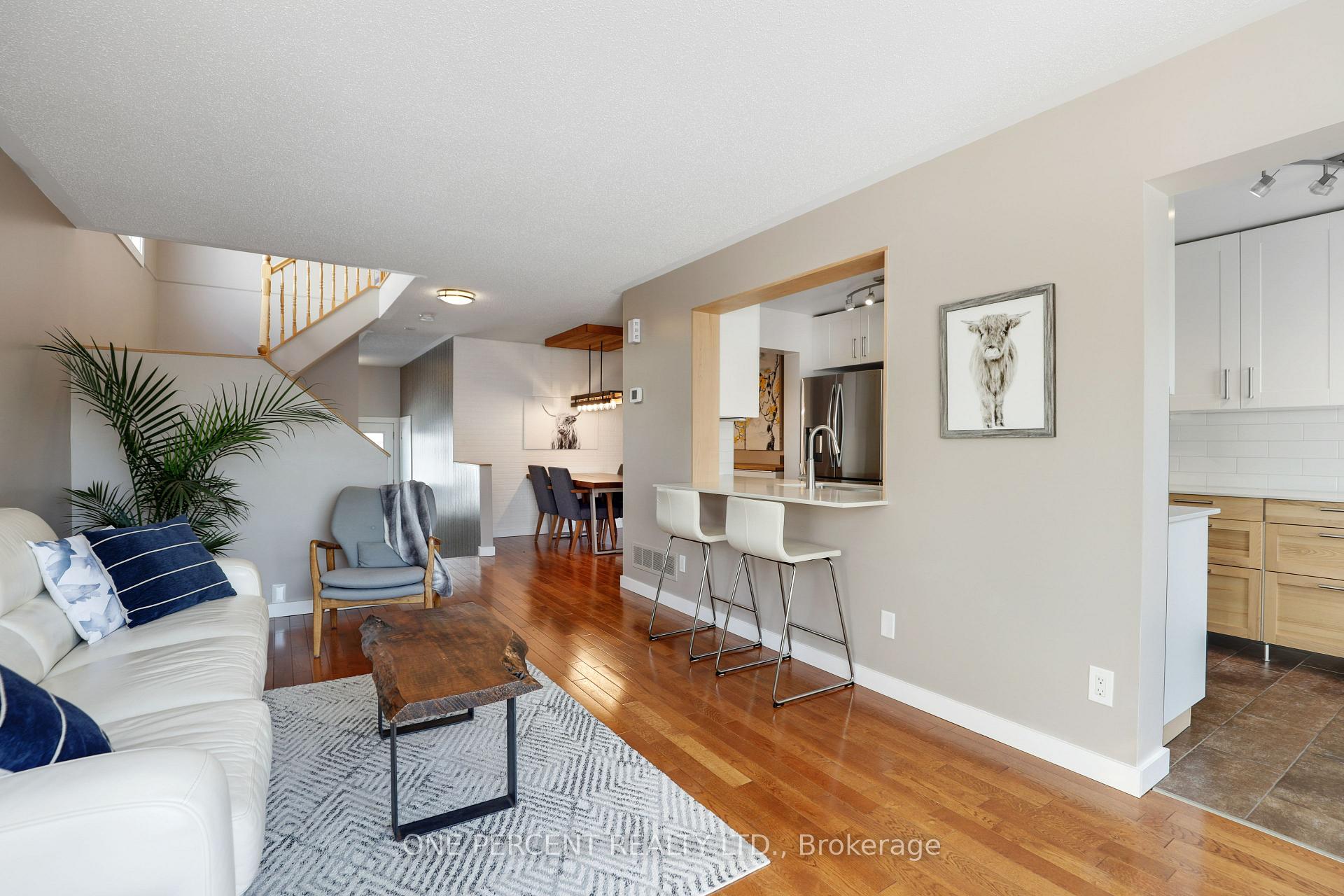 Photo 15 of 63 Sheppard's Glen Avenue, Ottawa, Kanata - Emerald Meadows/Trailwest — HOMEH