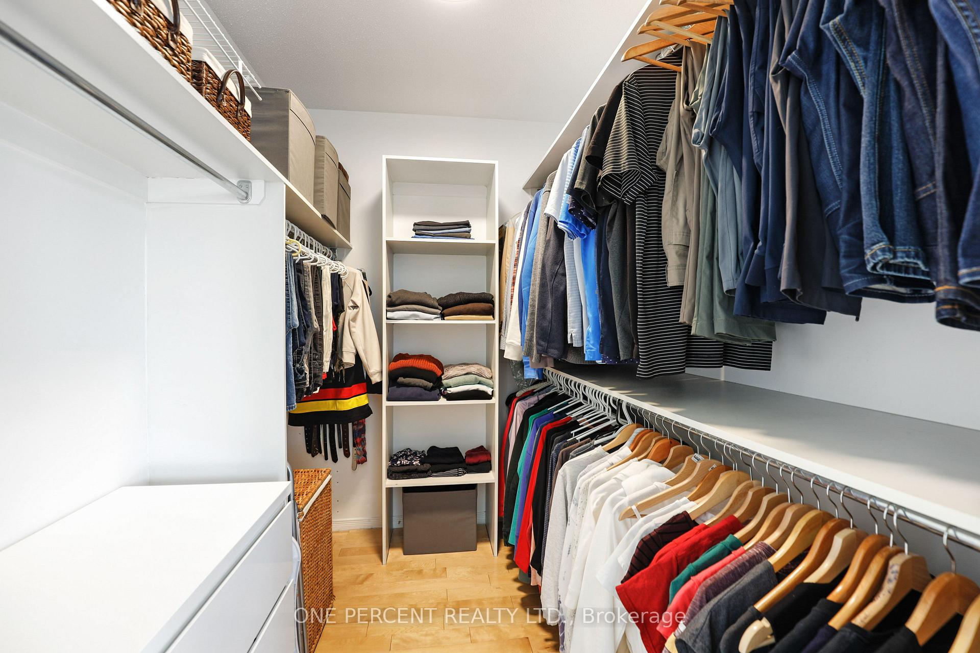 Photo 22 of 63 Sheppard's Glen Avenue, Ottawa, Kanata - Emerald Meadows/Trailwest — HOMEH