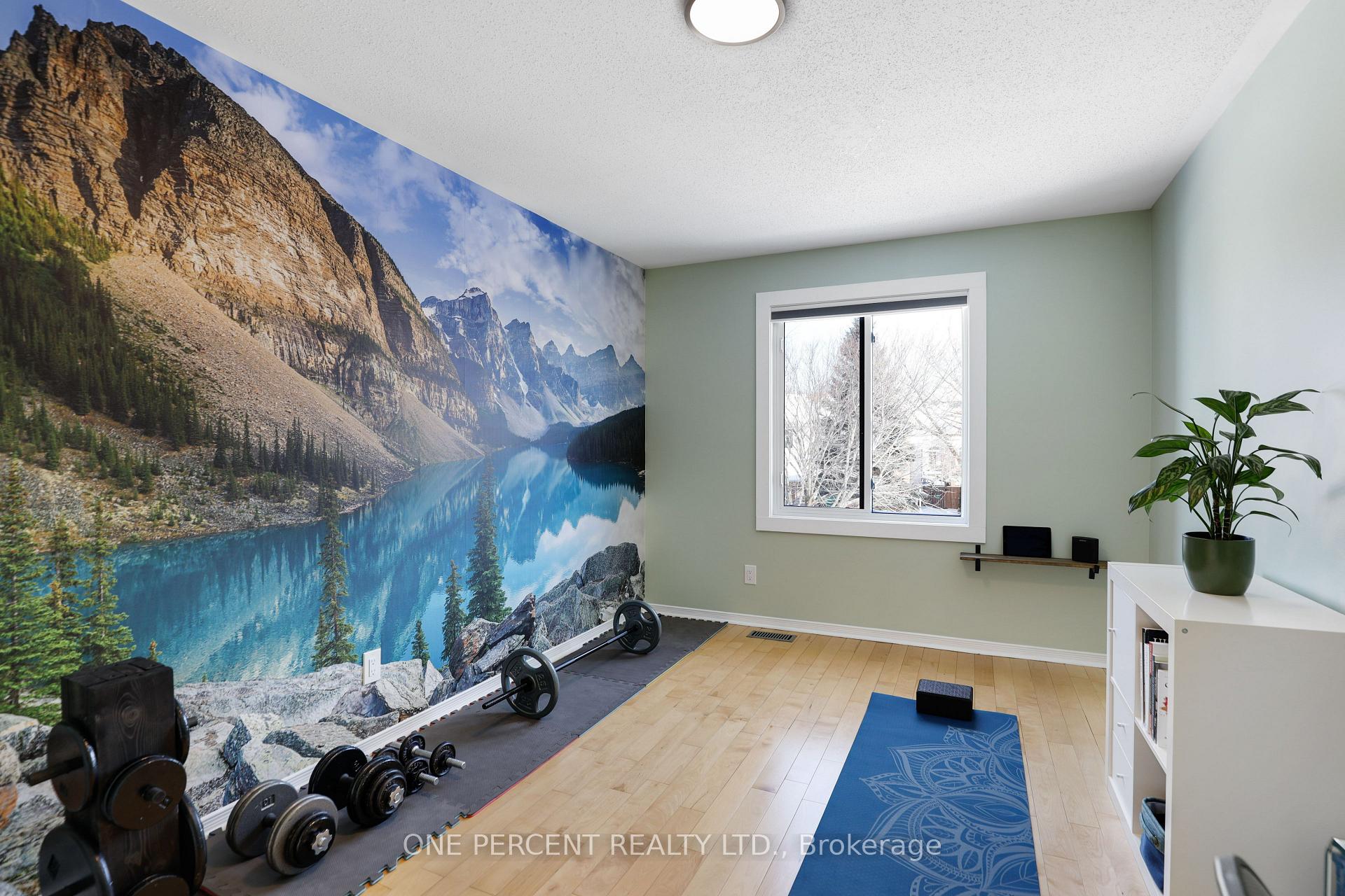 Photo 28 of 63 Sheppard's Glen Avenue, Ottawa, Kanata - Emerald Meadows/Trailwest — HOMEH