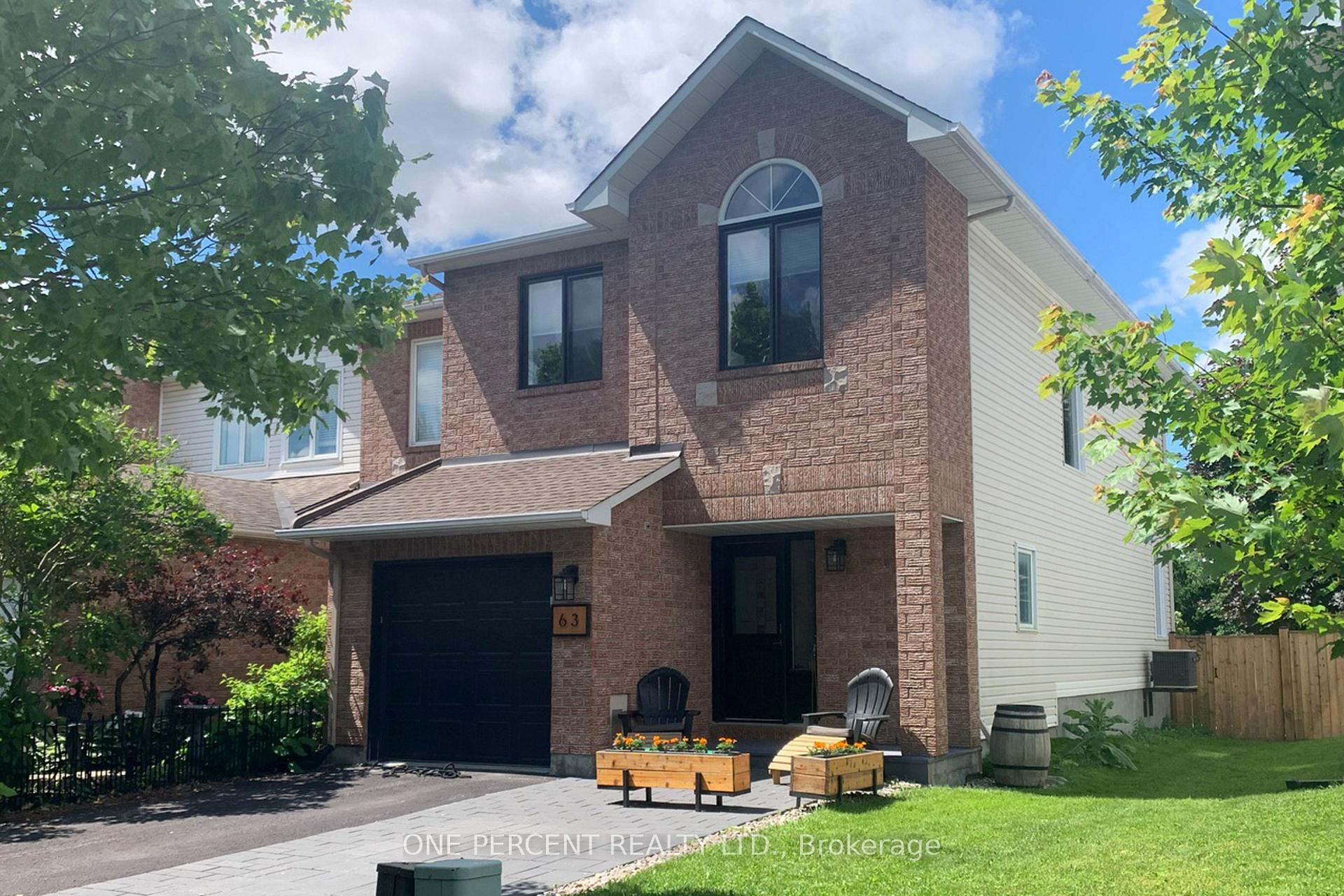 Photo 36 of 63 Sheppard's Glen Avenue, Ottawa, Kanata - Emerald Meadows/Trailwest — HOMEH