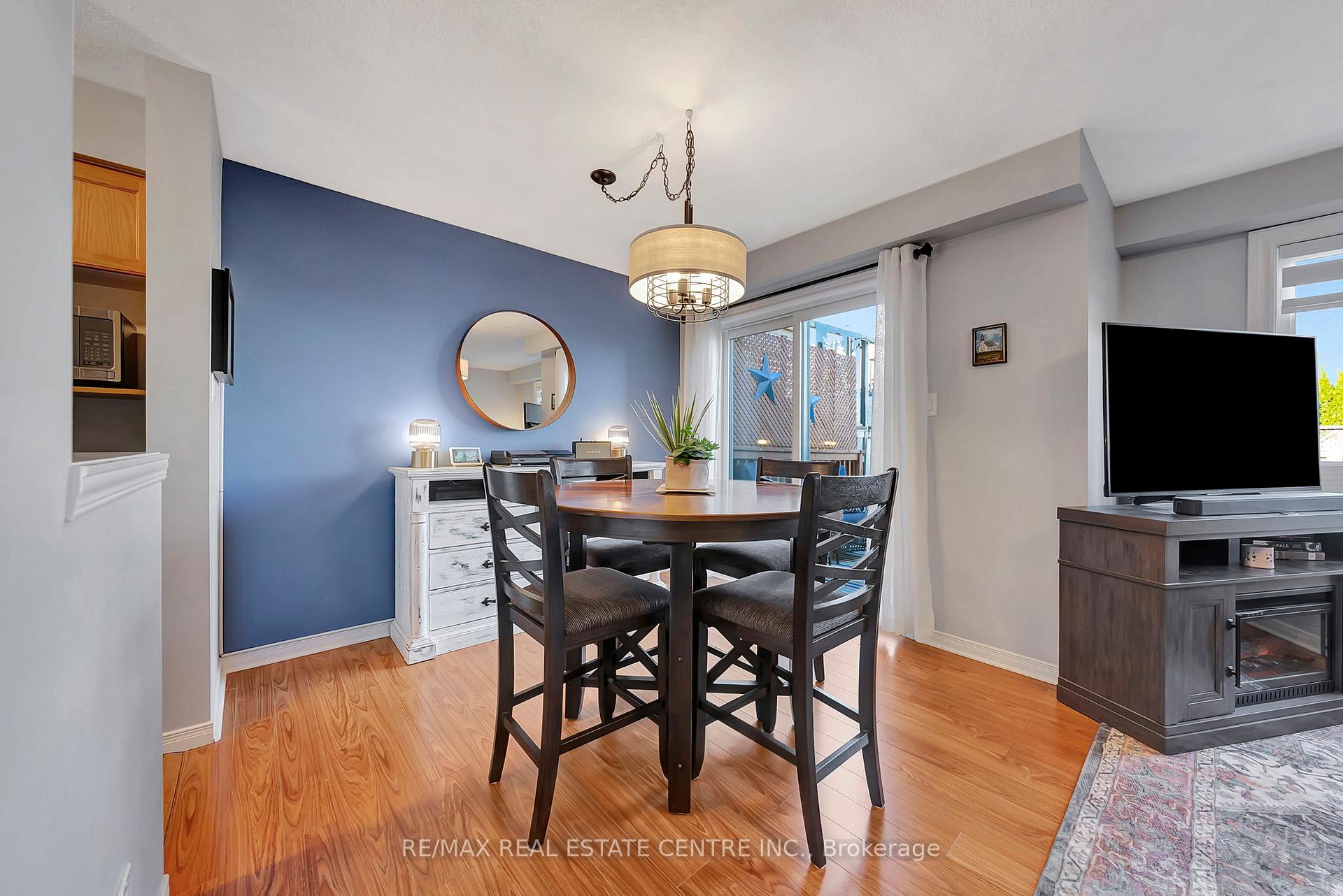 Photo 15 of 62 Brandy Crescent, Kitchener — HOMEH