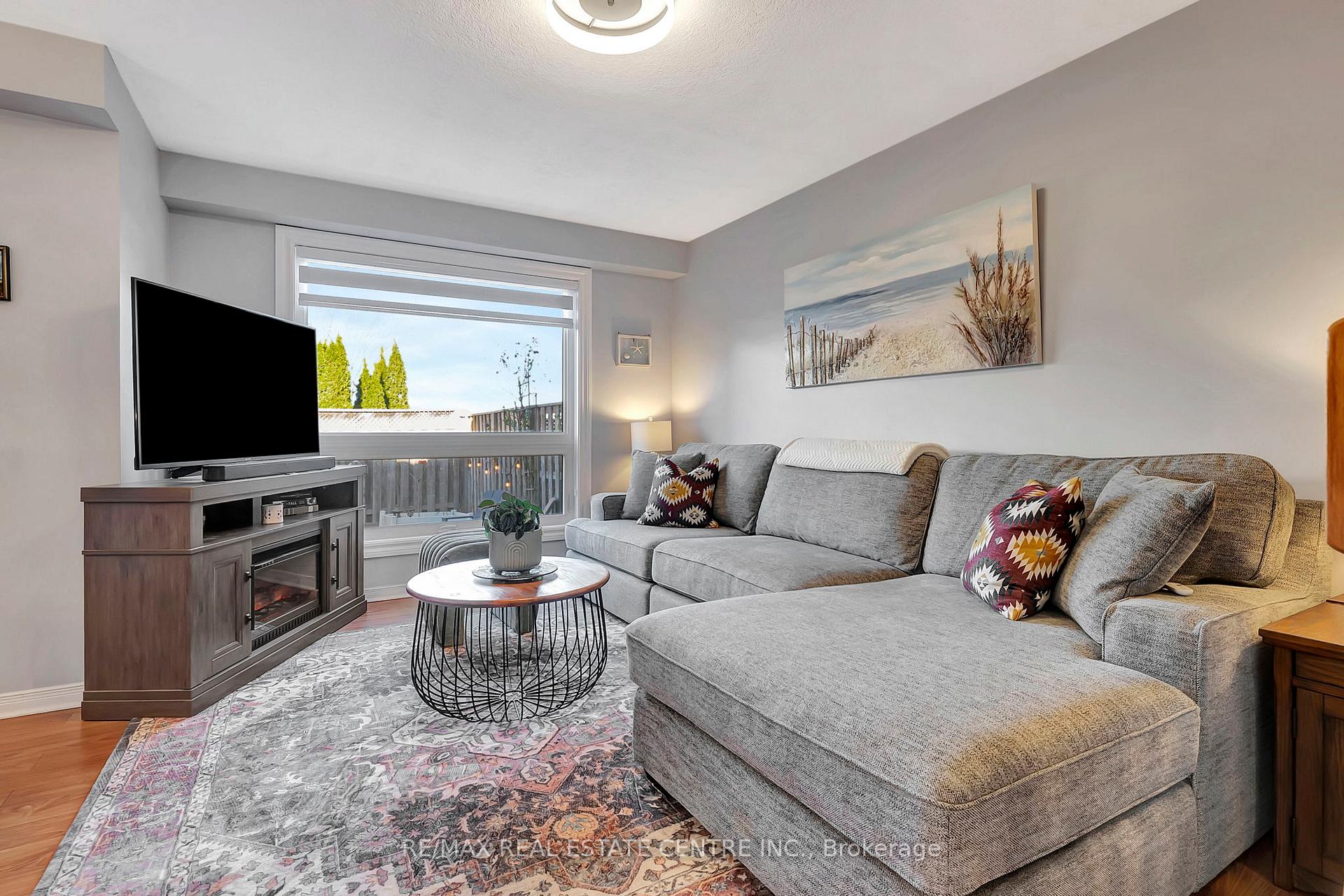 Photo 17 of 62 Brandy Crescent, Kitchener — HOMEH