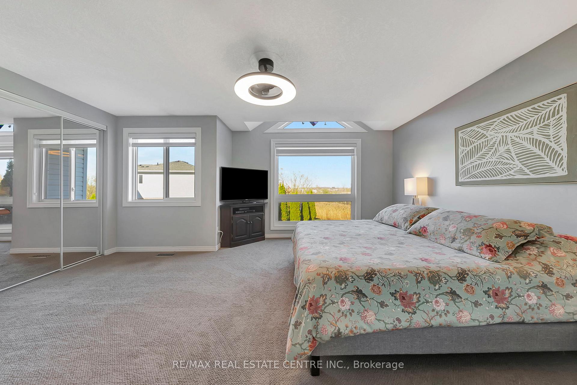 Photo 22 of 62 Brandy Crescent, Kitchener — HOMEH