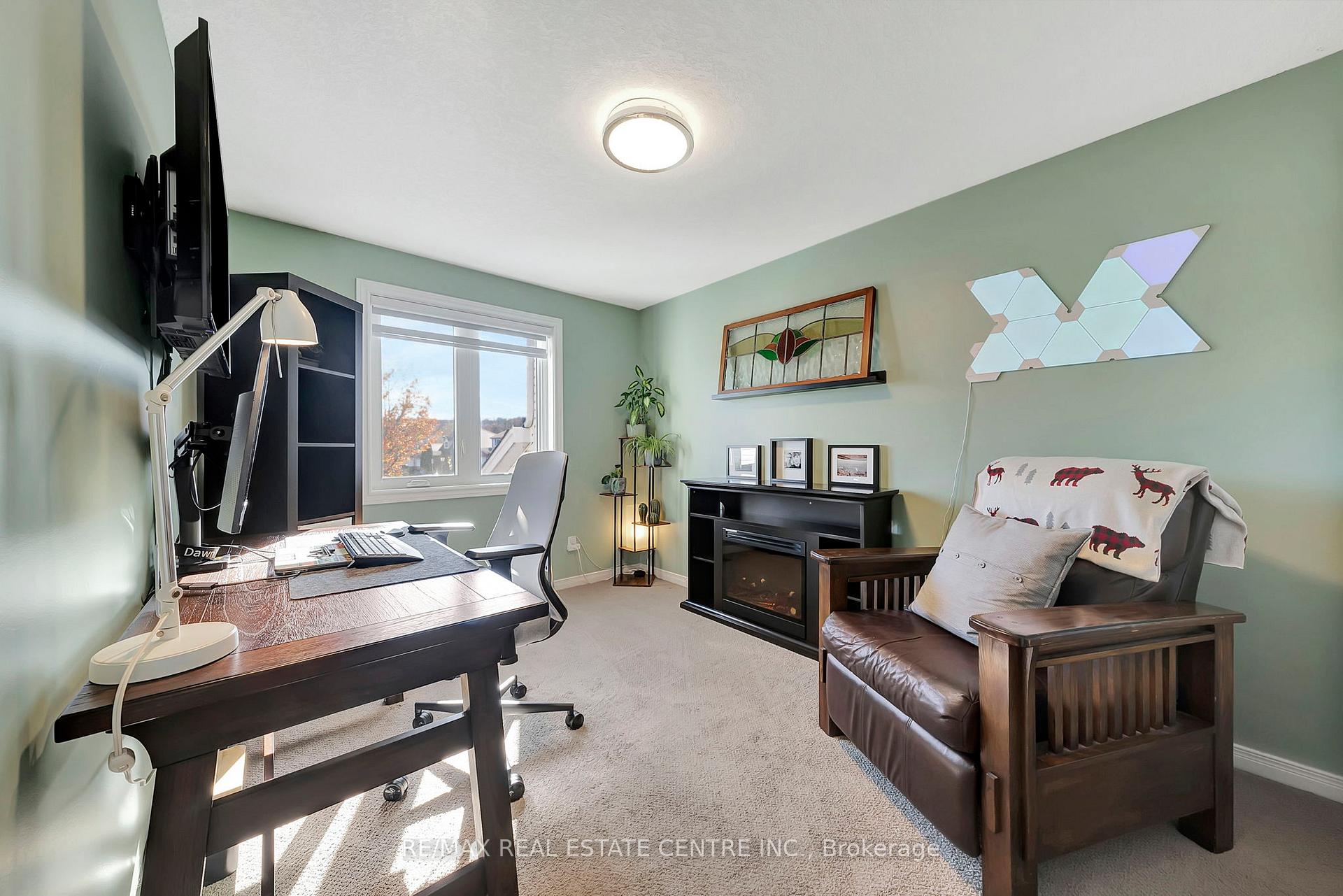 Photo 24 of 62 Brandy Crescent, Kitchener — HOMEH