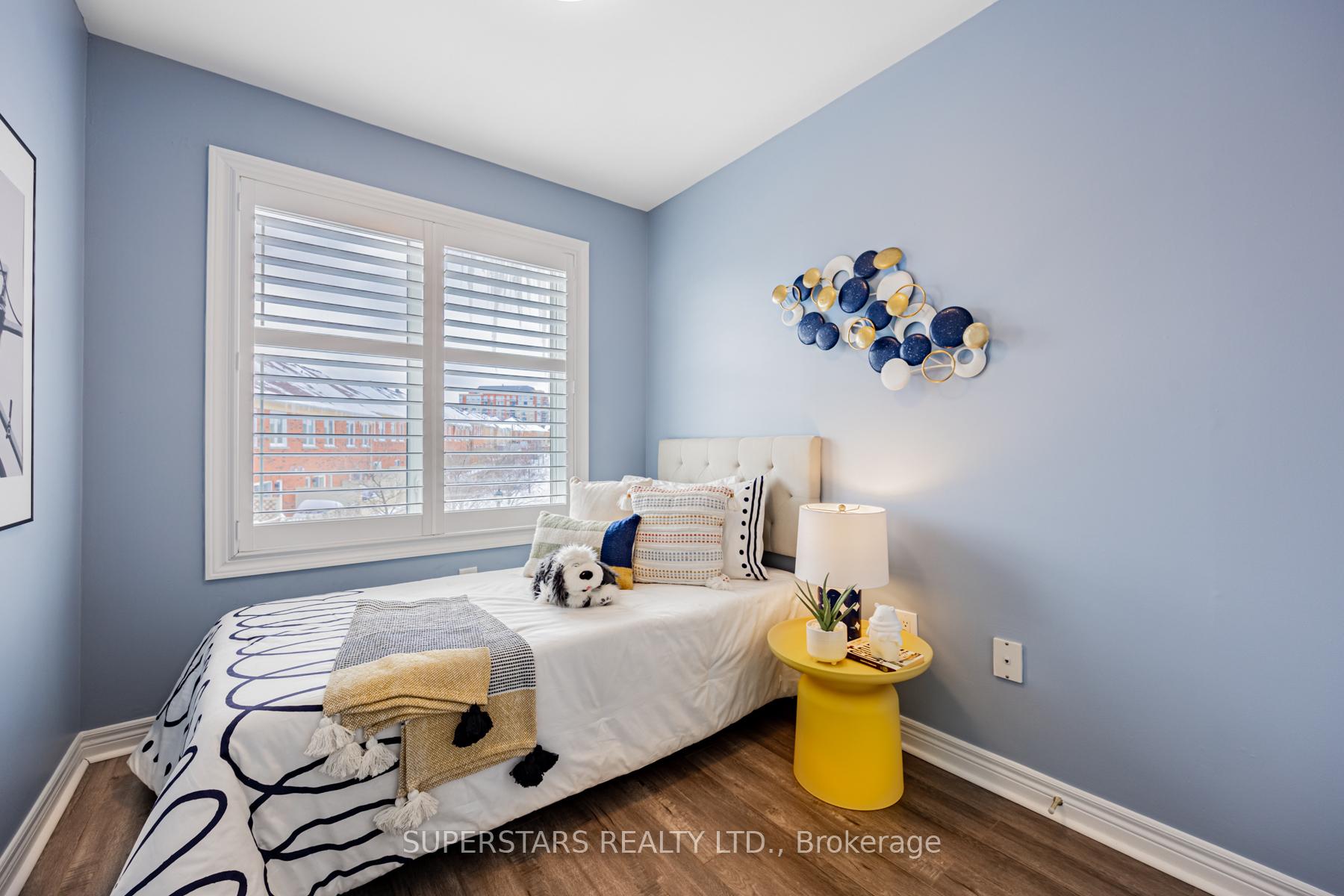Photo 18 of 74 Pond Drive, Markham, Commerce Valley — HOMEH
