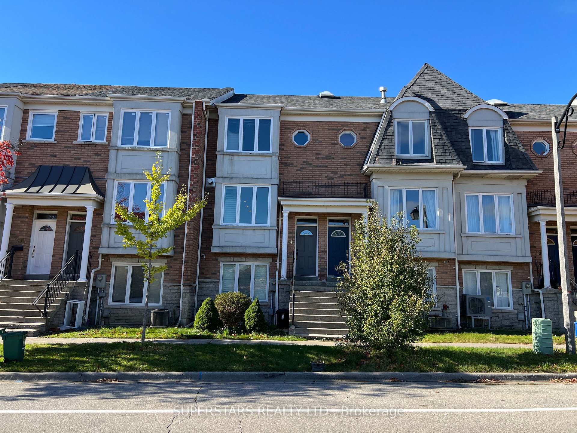 Photo 25 of 74 Pond Drive, Markham, Commerce Valley — HOMEH