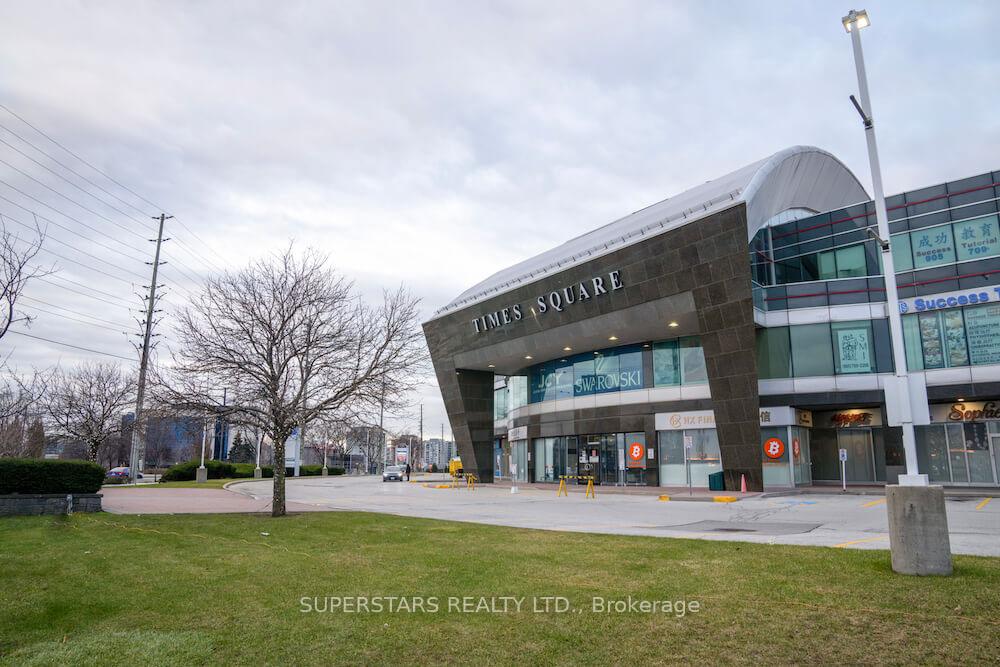 Photo 32 of 74 Pond Drive, Markham, Commerce Valley — HOMEH