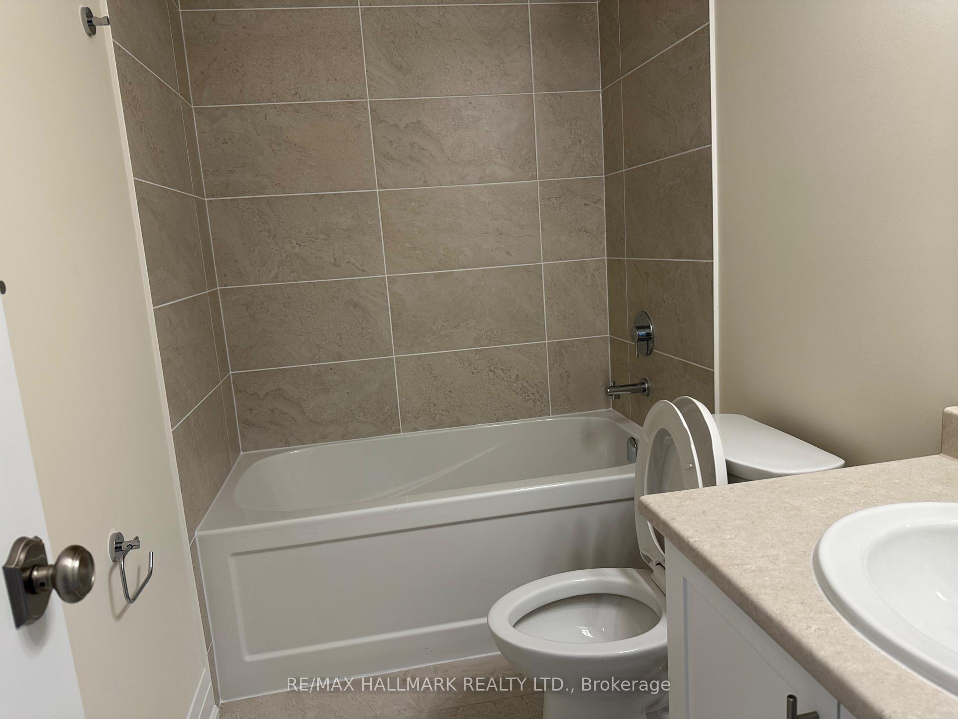 Photo 6 of 4183 Major Mackenzie Drive E, Markham, Angus Glen — HOMEH