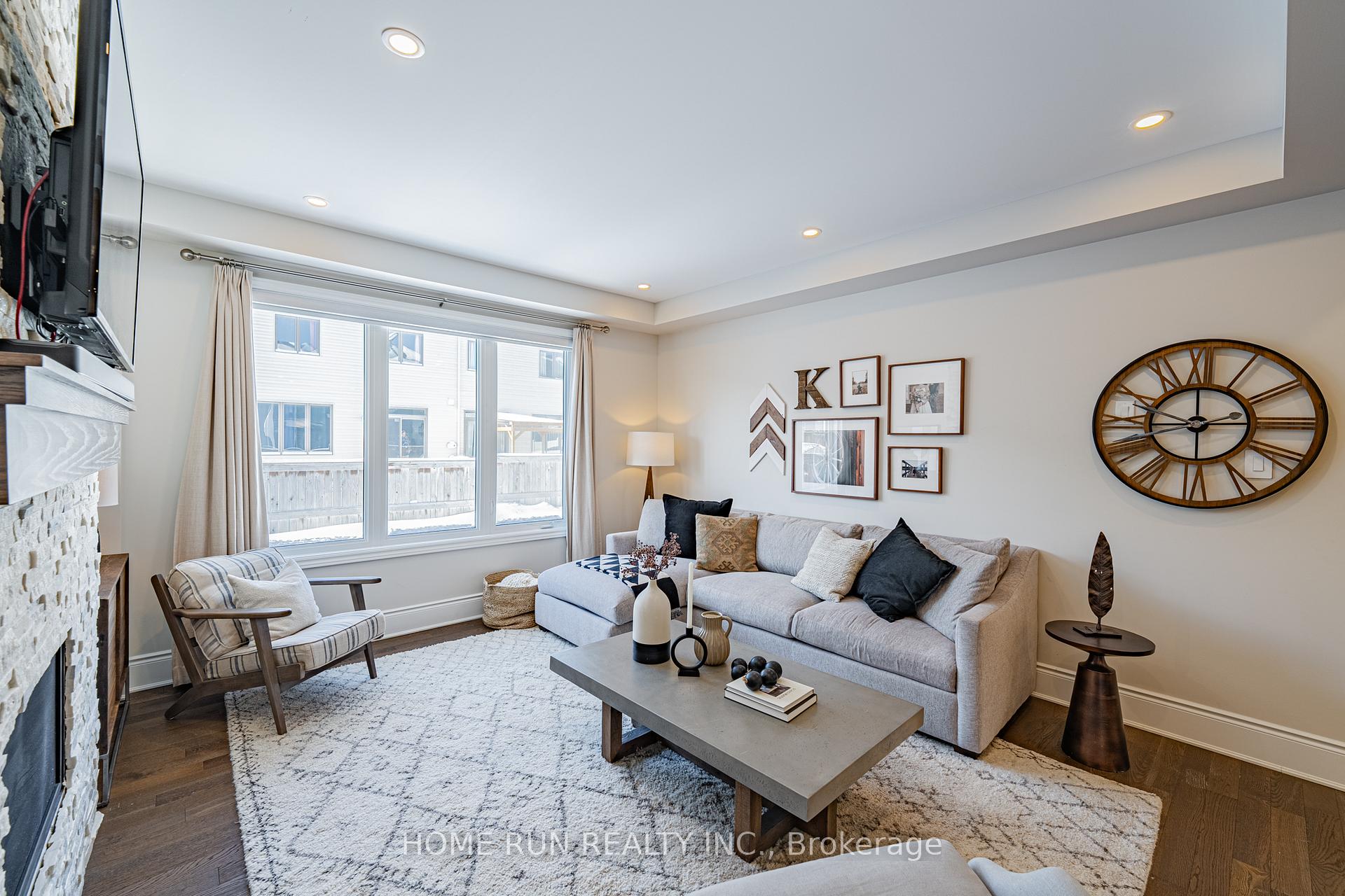 Photo 14 of 714 Rouncey Road, Ottawa, Kanata - Emerald Meadows/Trailwest — HOMEH