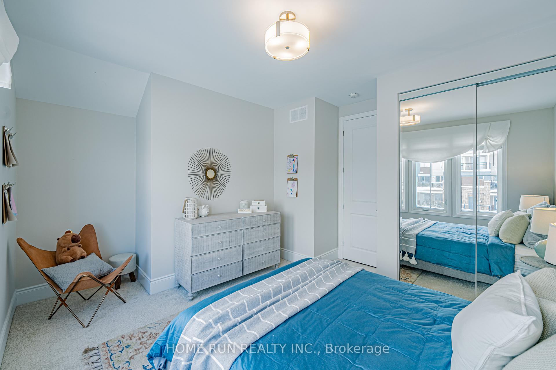 Photo 33 of 714 Rouncey Road, Ottawa, Kanata - Emerald Meadows/Trailwest — HOMEH