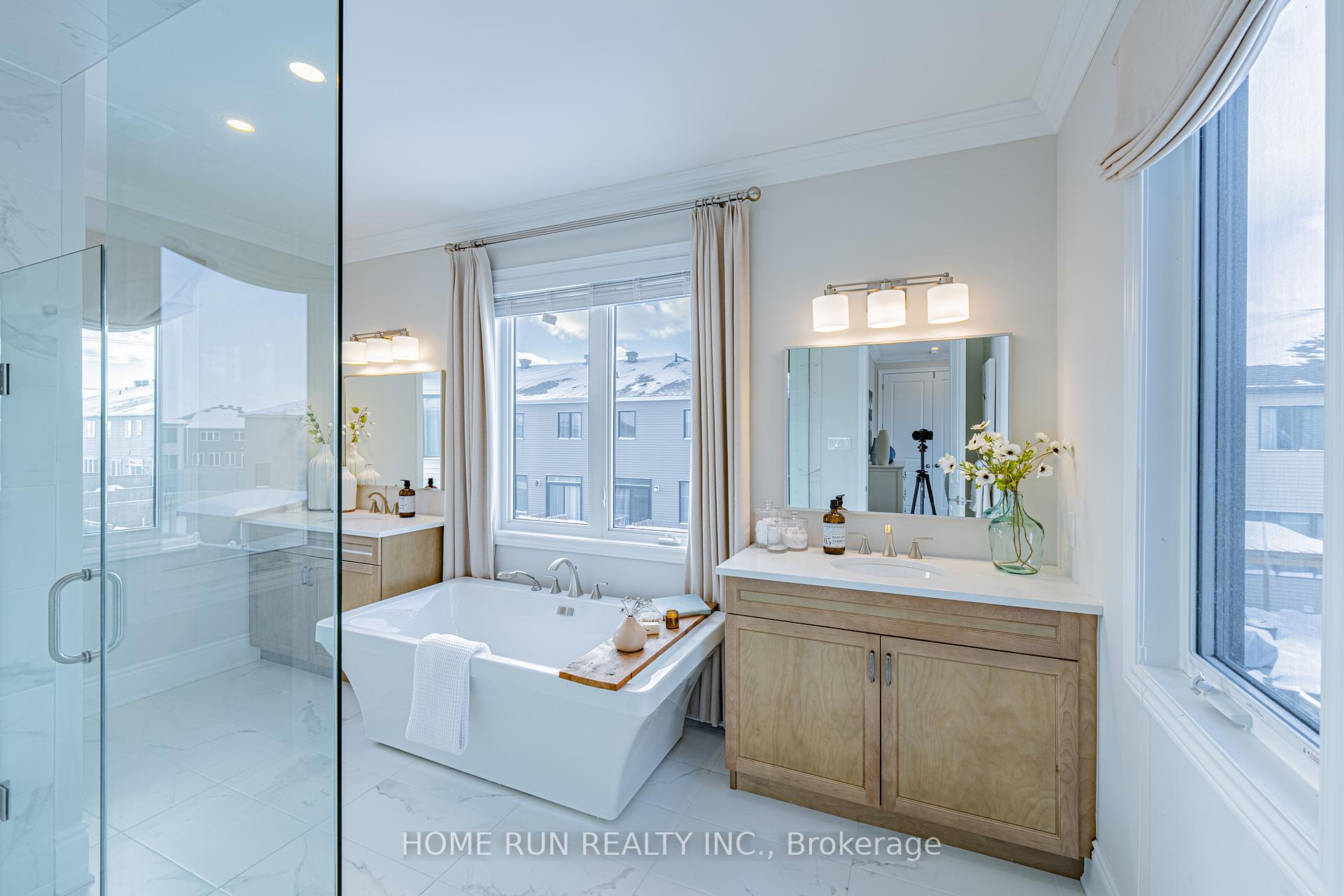 Photo 35 of 714 Rouncey Road, Ottawa, Kanata - Emerald Meadows/Trailwest — HOMEH