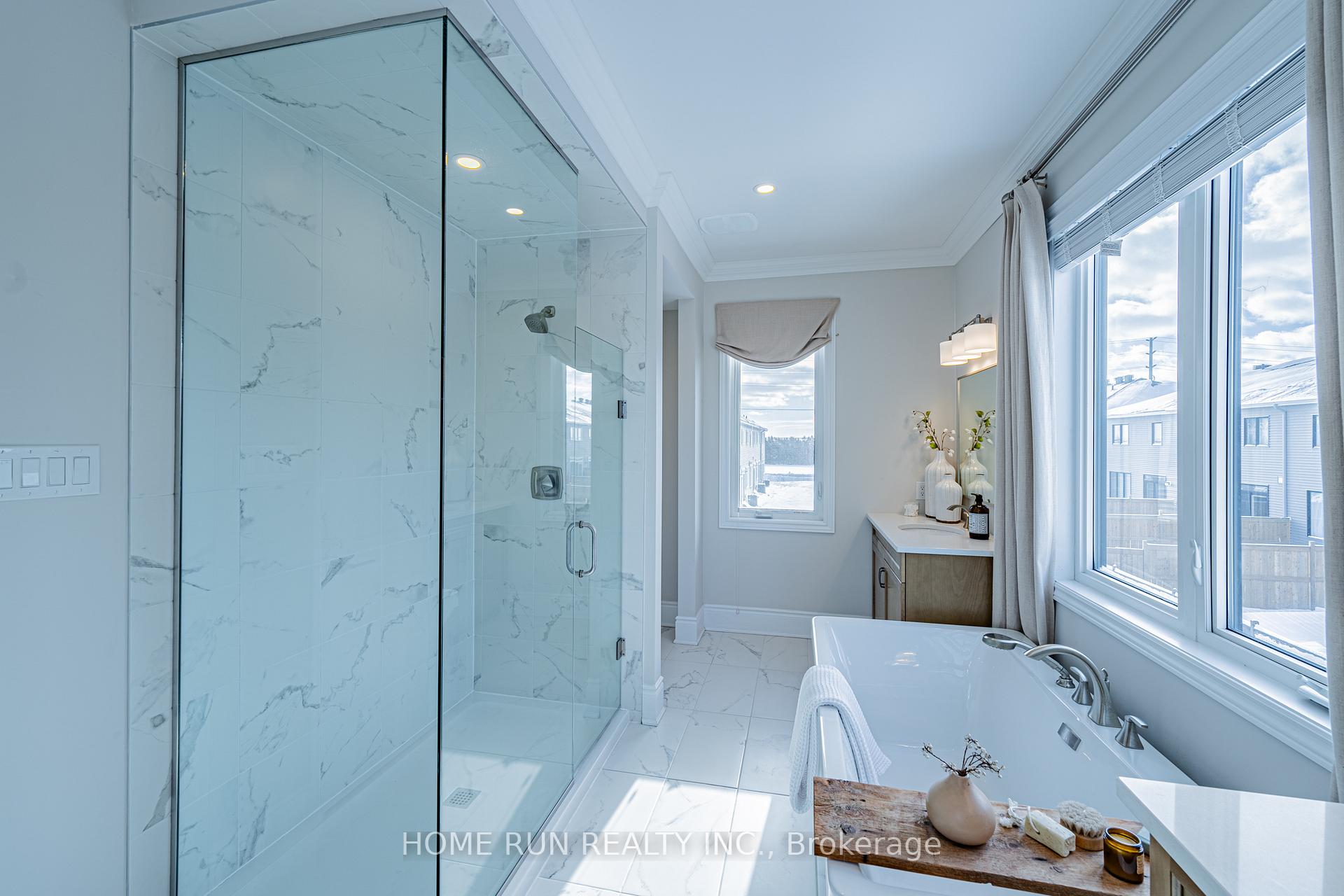 Photo 36 of 714 Rouncey Road, Ottawa, Kanata - Emerald Meadows/Trailwest — HOMEH