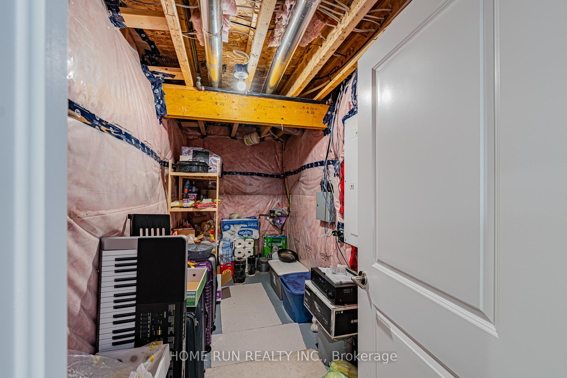 Photo 44 of 714 Rouncey Road, Ottawa, Kanata - Emerald Meadows/Trailwest — HOMEH