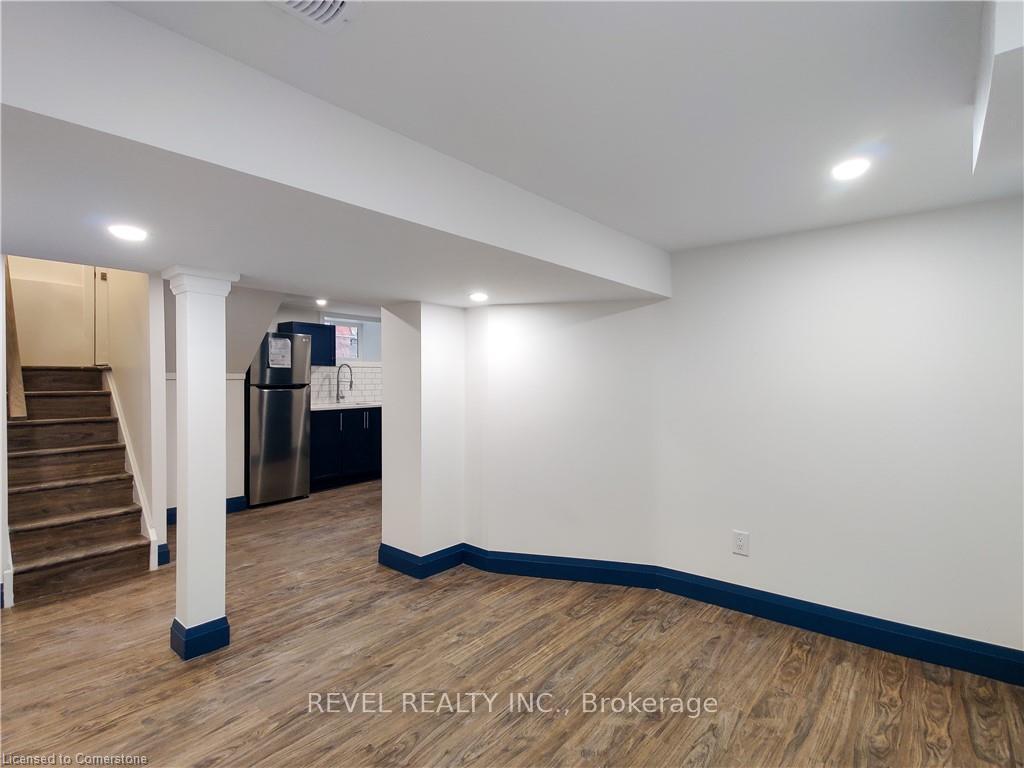 Photo 1 of Unit 3, 134 Ontario Avenue, Hamilton, Stinson — HOMEH