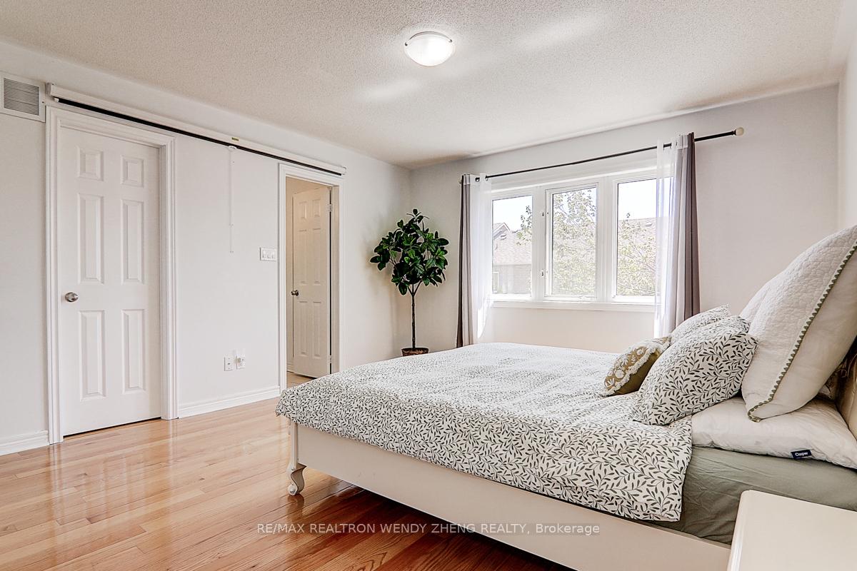 Photo 24 of 15 Autumnglen Road, Markham, Greensborough — HOMEH