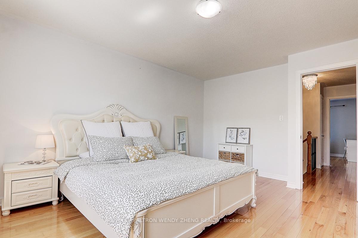 Photo 26 of 15 Autumnglen Road, Markham, Greensborough — HOMEH