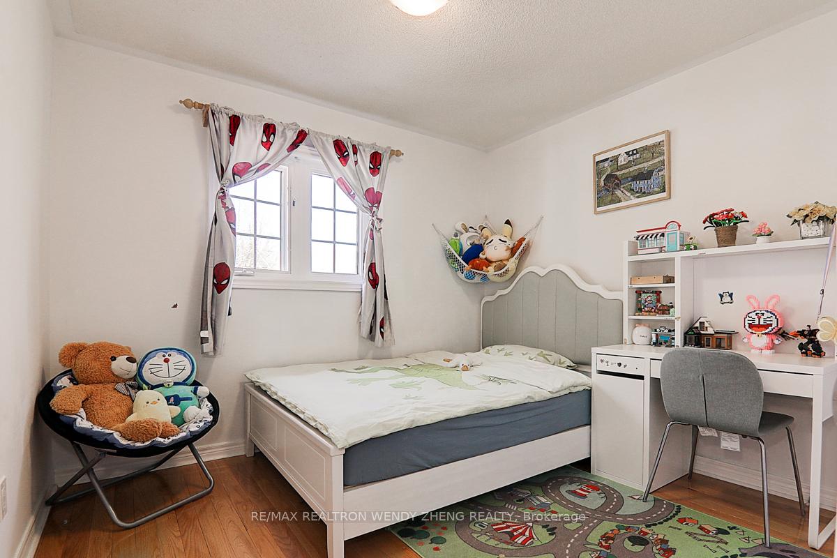 Photo 29 of 15 Autumnglen Road, Markham, Greensborough — HOMEH