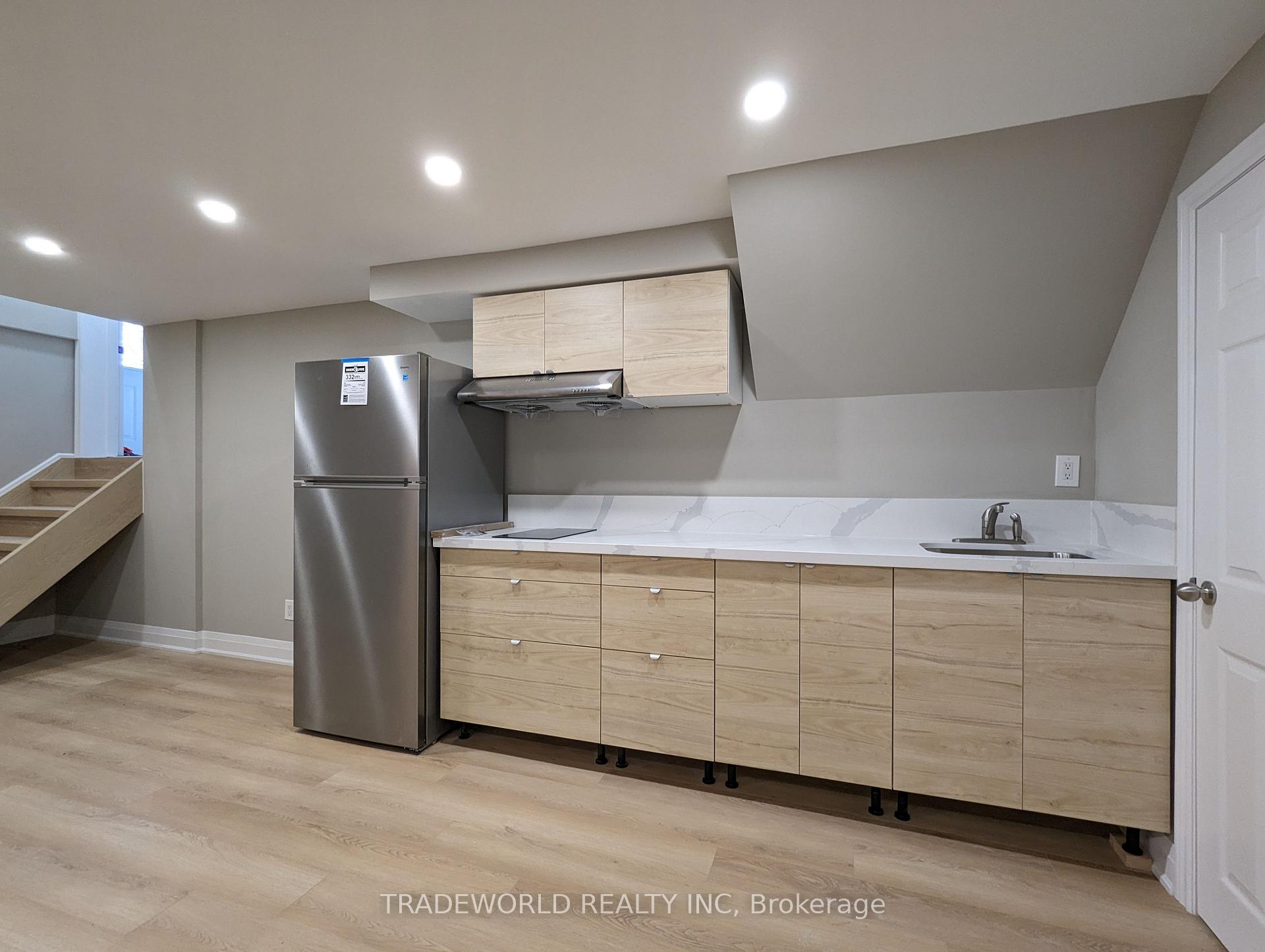 Photo 9 of 71 Ramona Boulevard, Markham, Markham Village — HOMEH