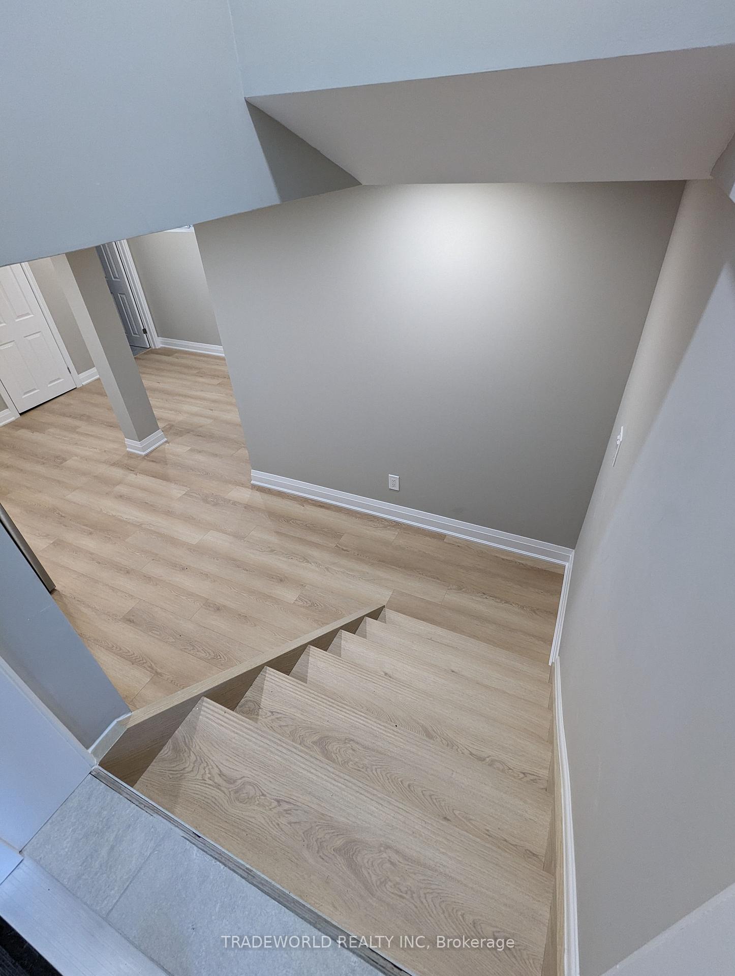 Photo 13 of 71 Ramona Boulevard, Markham, Markham Village — HOMEH