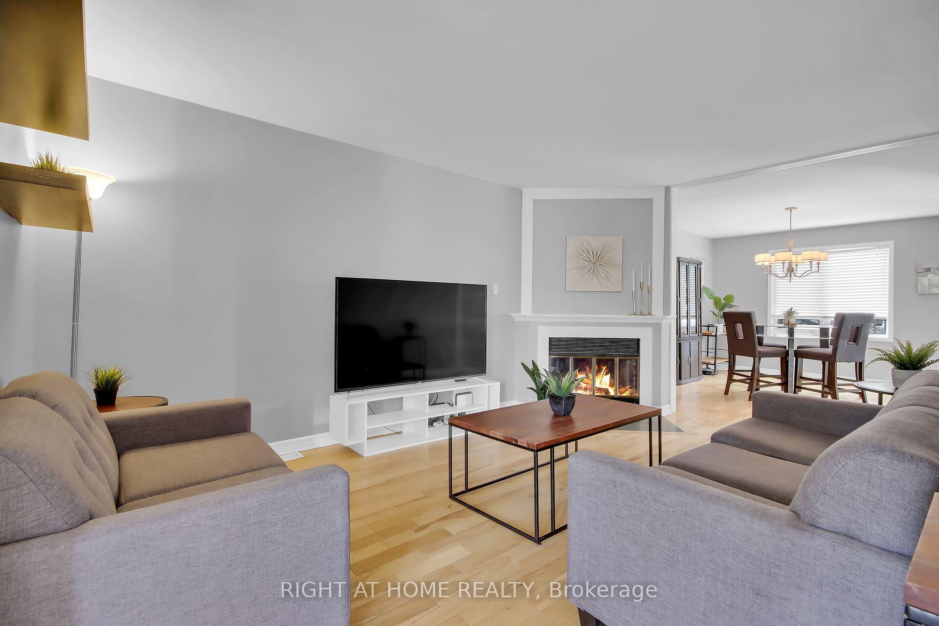 Photo 7 of 11 Hepburn Court, Ottawa, Kanata - Katimavik — HOMEH