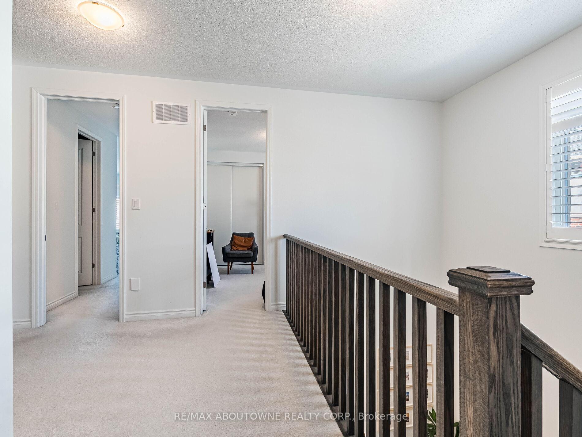 Photo 22 of 664 Aspen Terrace, Milton, Cobban — HOMEH