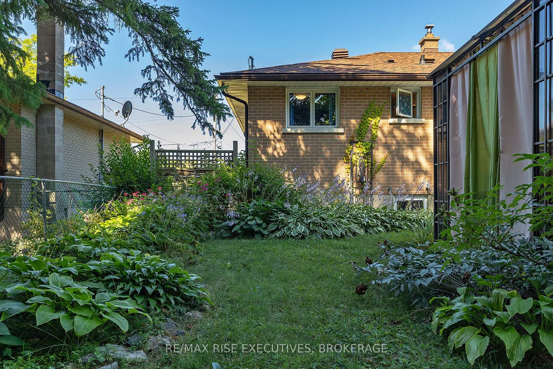 Photo 14 of 466 Abdo Road, Kingston, City Southwest — HOMEH
