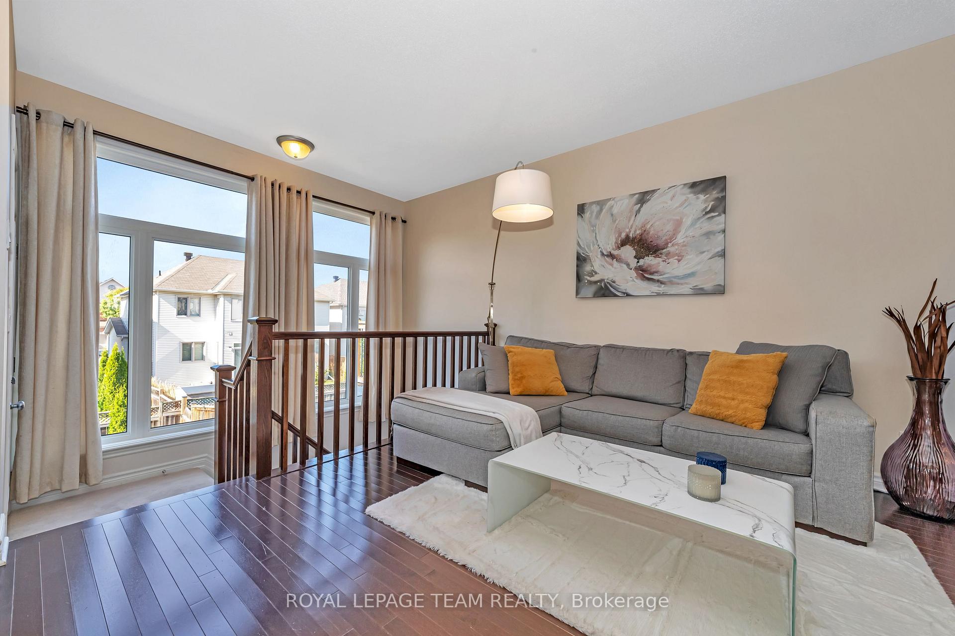 Photo 7 of 916 Fletcher Circle, Ottawa, Kanata - Kanata Lakes/Heritage Hills — HOMEH