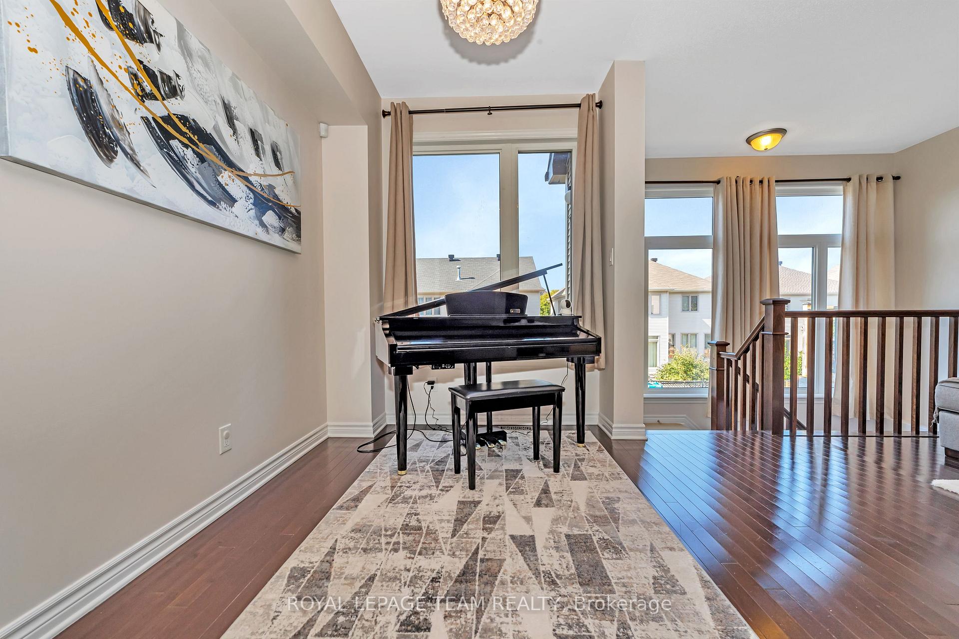 Photo 9 of 916 Fletcher Circle, Ottawa, Kanata - Kanata Lakes/Heritage Hills — HOMEH
