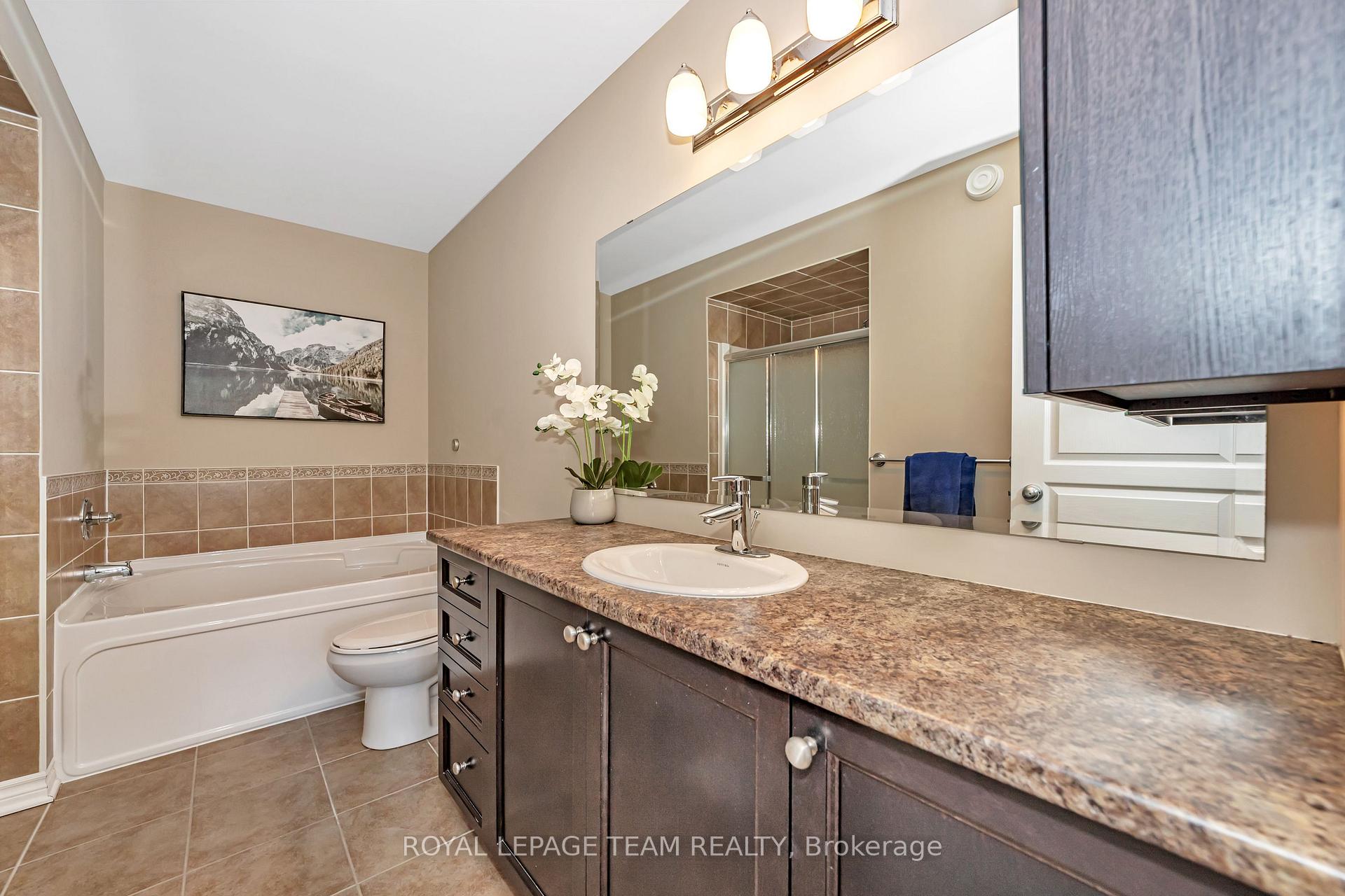 Photo 17 of 916 Fletcher Circle, Ottawa, Kanata - Kanata Lakes/Heritage Hills — HOMEH