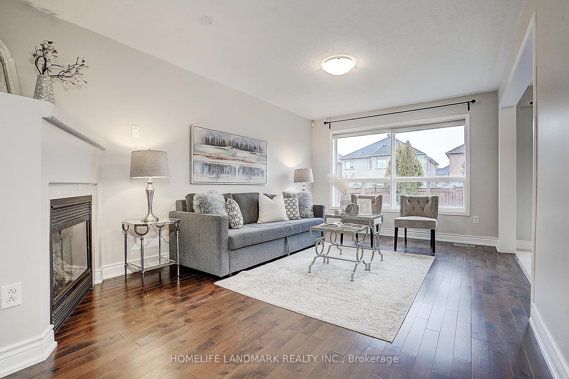 Photo 11 of 16 Eakin Mill Road, Markham, Wismer — HOMEH