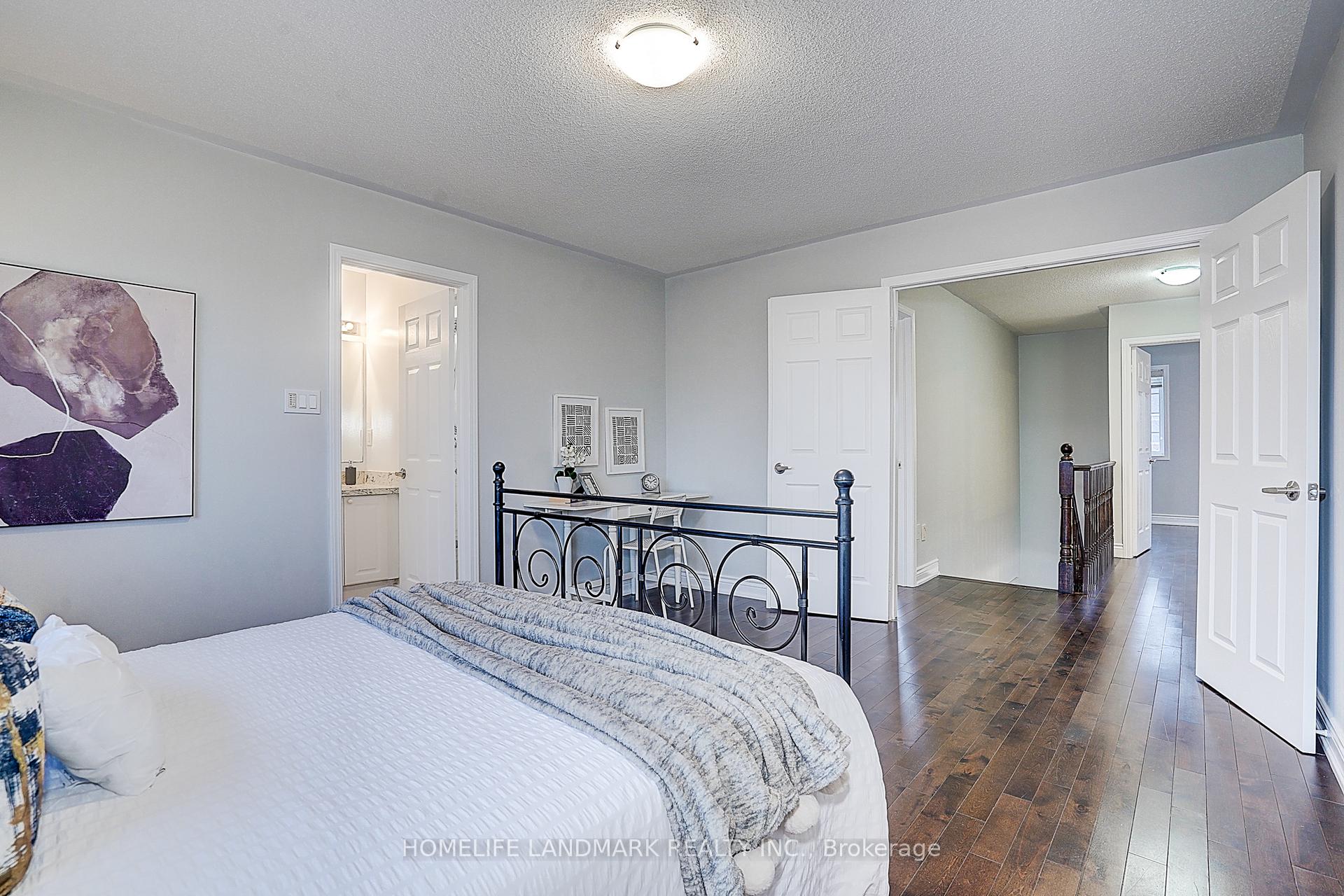 Photo 25 of 16 Eakin Mill Road, Markham, Wismer — HOMEH