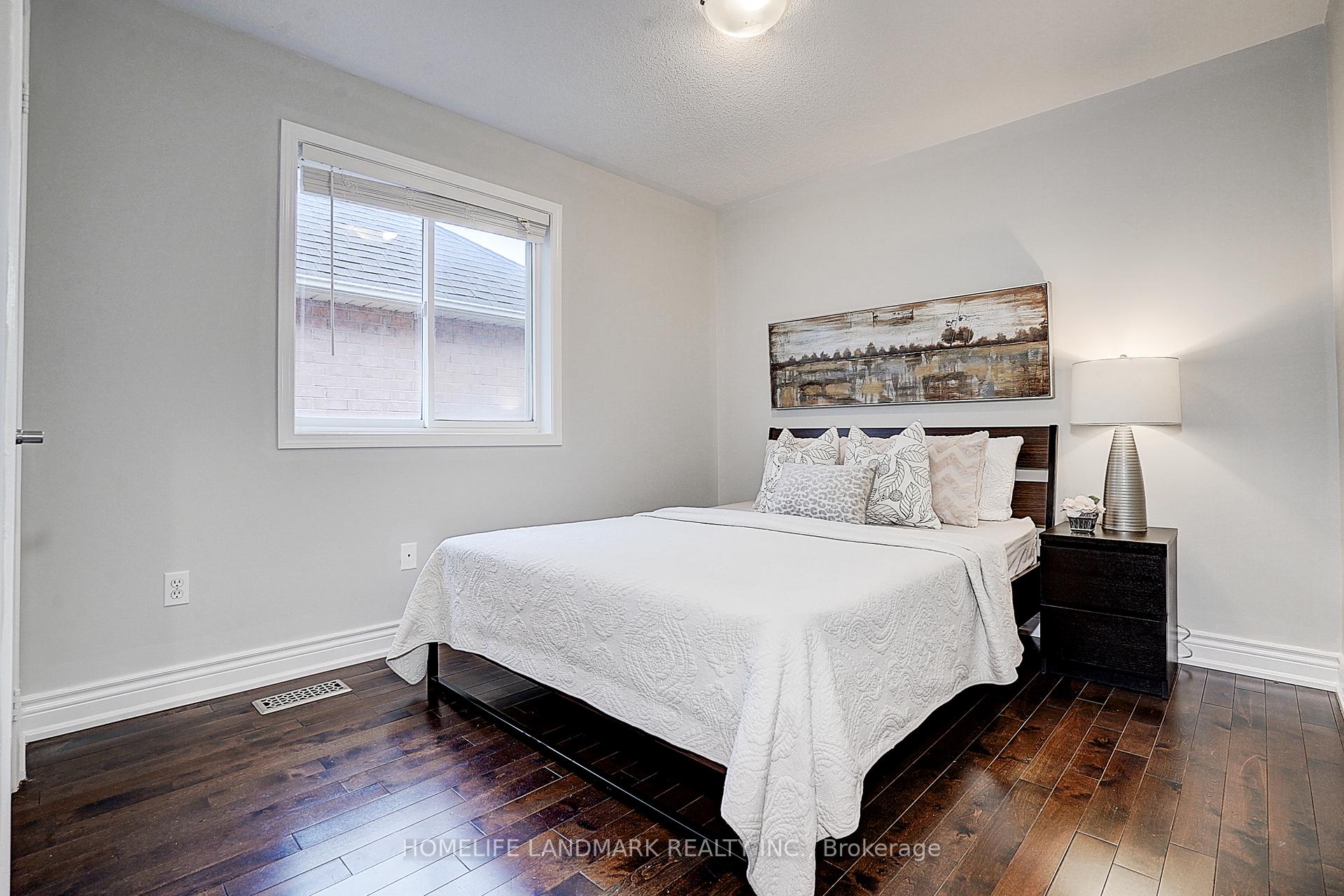 Photo 31 of 16 Eakin Mill Road, Markham, Wismer — HOMEH