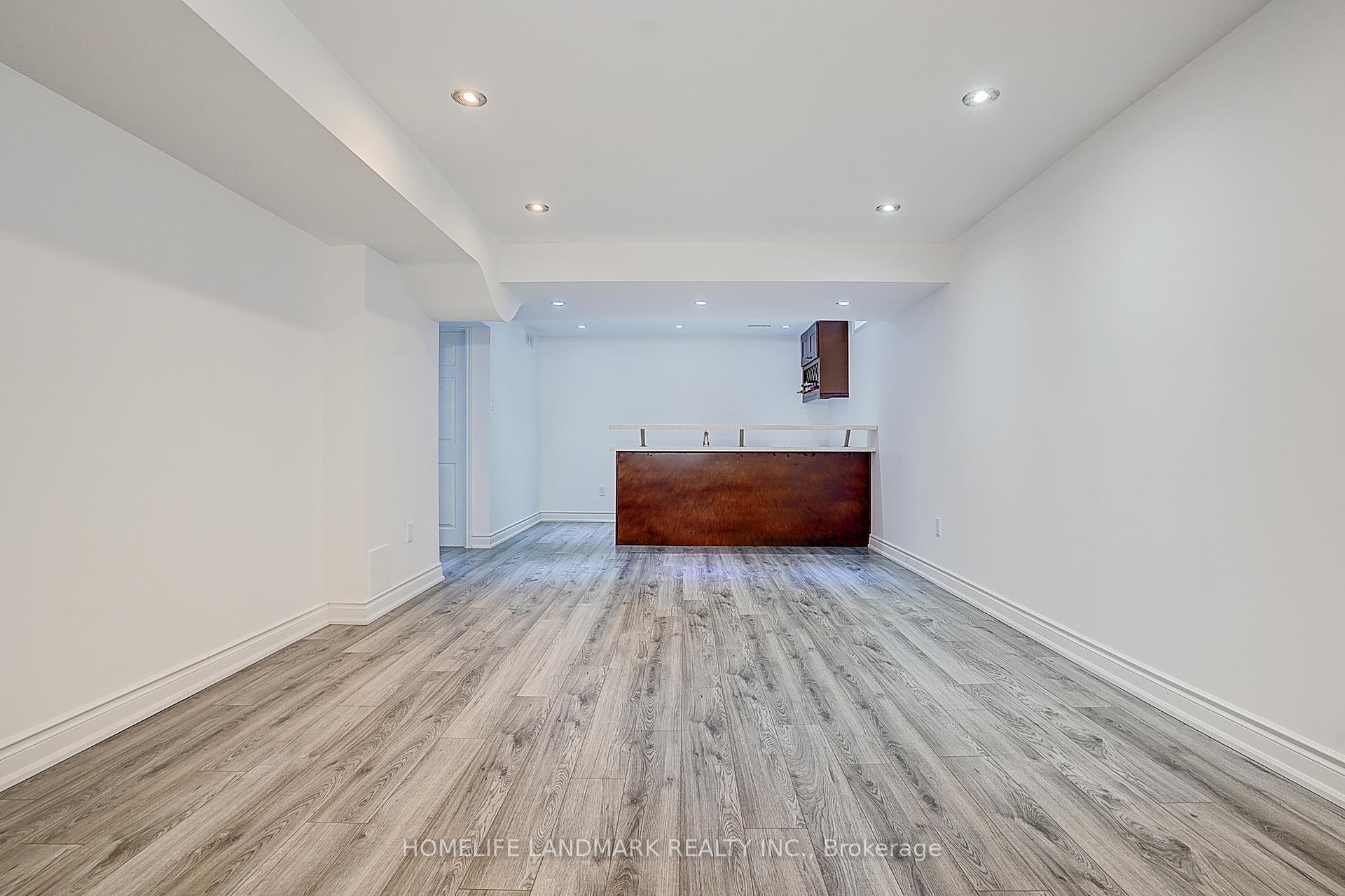 Photo 38 of 16 Eakin Mill Road, Markham, Wismer — HOMEH