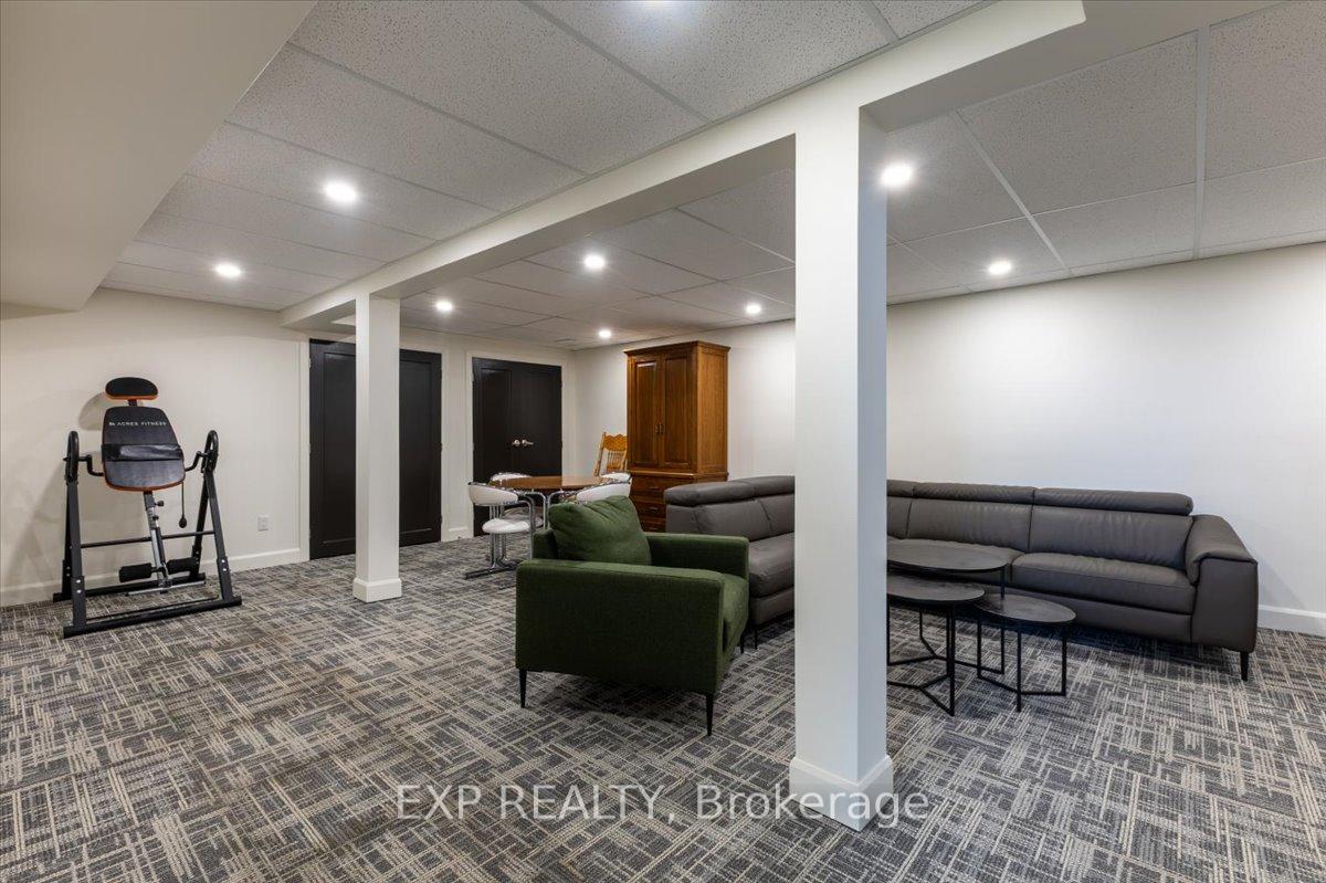 Photo 28 of 12 Harness Lane, Ottawa, Kanata - Bridlewood — HOMEH