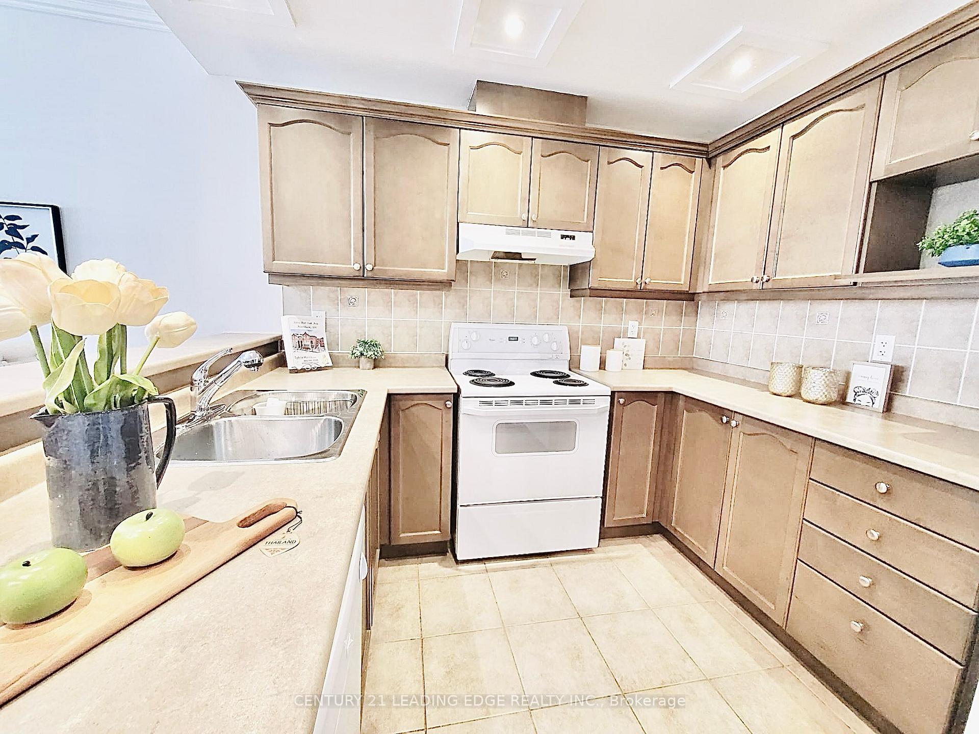 Photo 9 of 2909 Bur Oak Avenue, Markham, Cornell — HOMEH