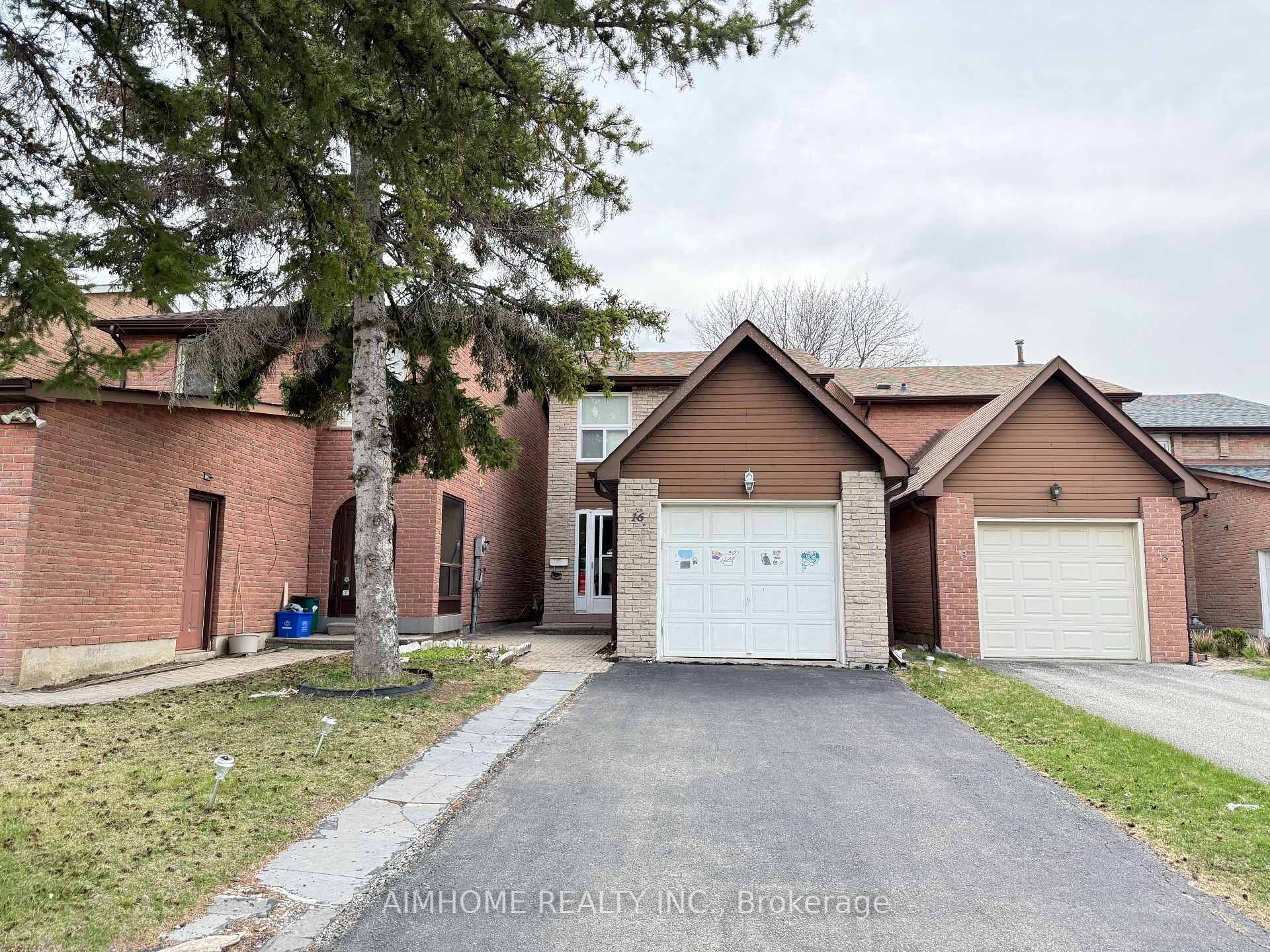 Photo 1 of 16 Upton Crescent, Markham, Milliken Mills West — HOMEH