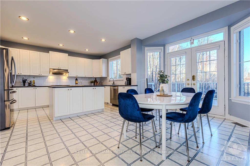 Photo 14 of 72 Kenins Crescent, Ottawa, Kanata - Kanata Lakes/Heritage Hills — HOMEH