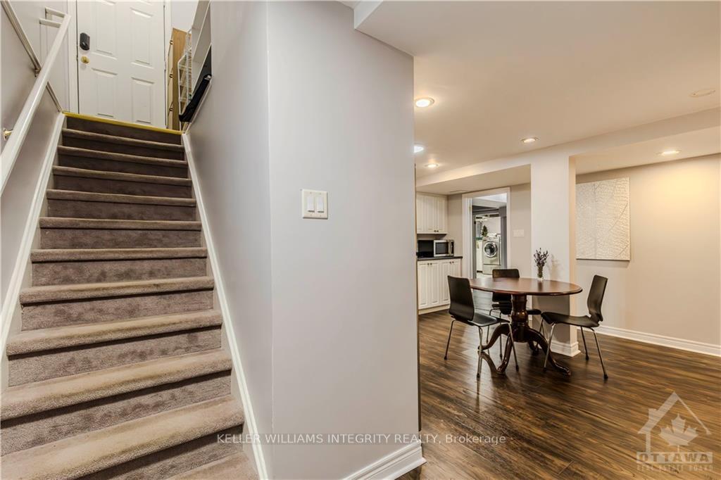 Photo 24 of 72 Kenins Crescent, Ottawa, Kanata - Kanata Lakes/Heritage Hills — HOMEH