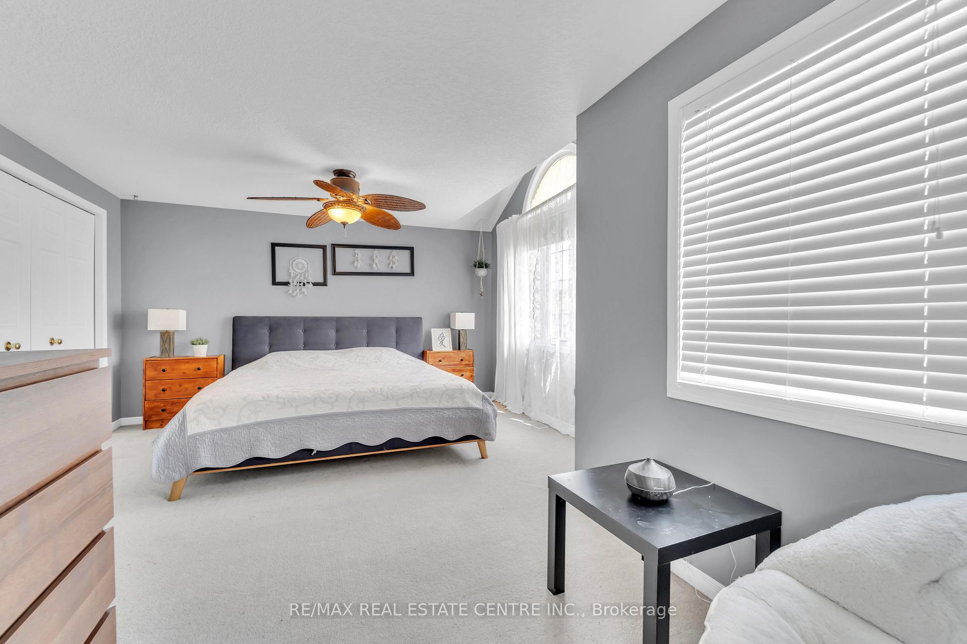 Photo 15 of 51 Madeleine Street N, Kitchener — HOMEH