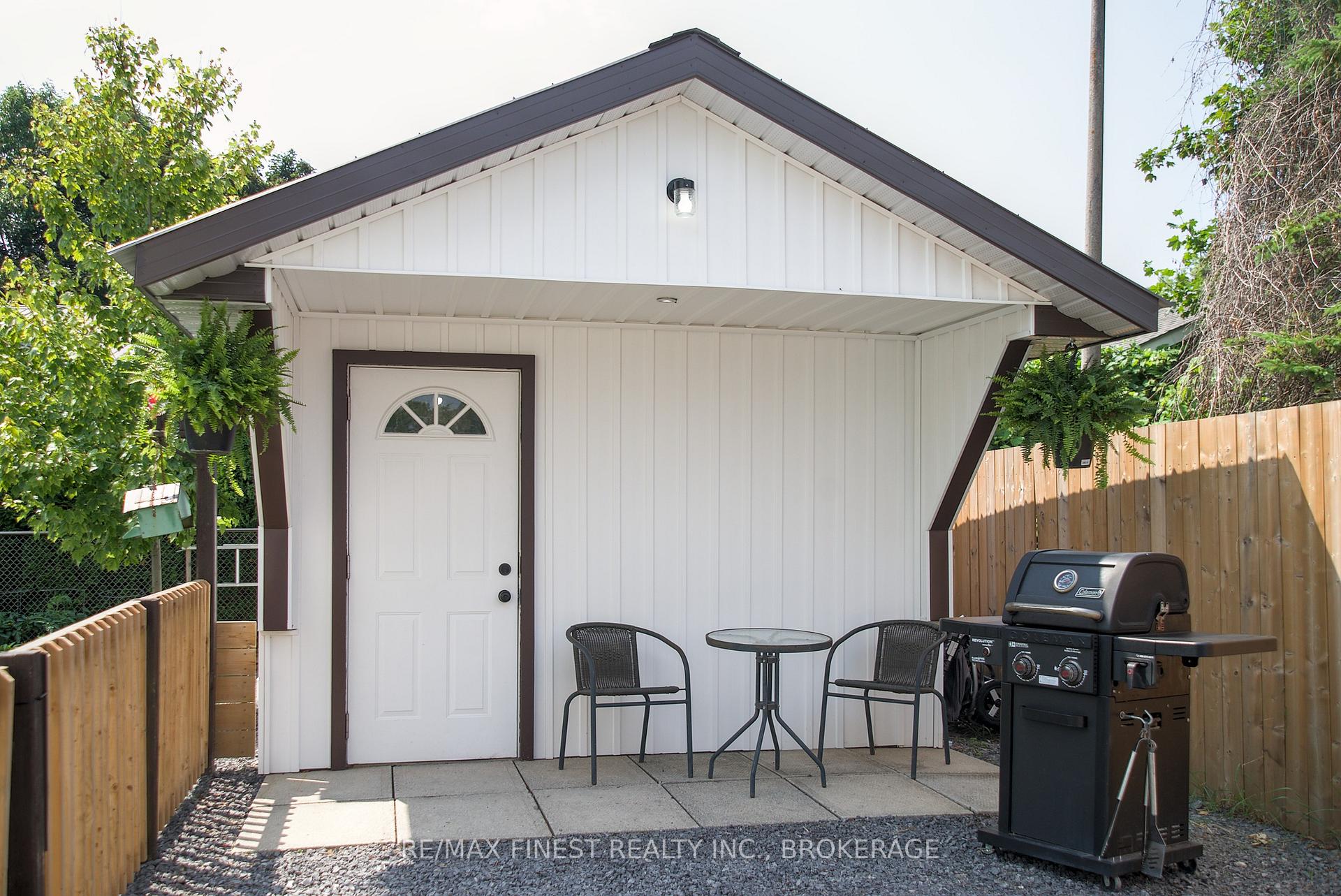 Photo 26 of 23 Dauphin Avenue, Kingston, Rideau — HOMEH