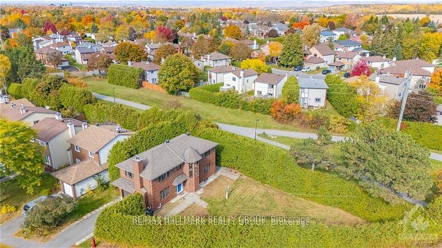 Photo 3 of 366 Pickford Drive, Ottawa, Kanata - Katimavik — HOMEH