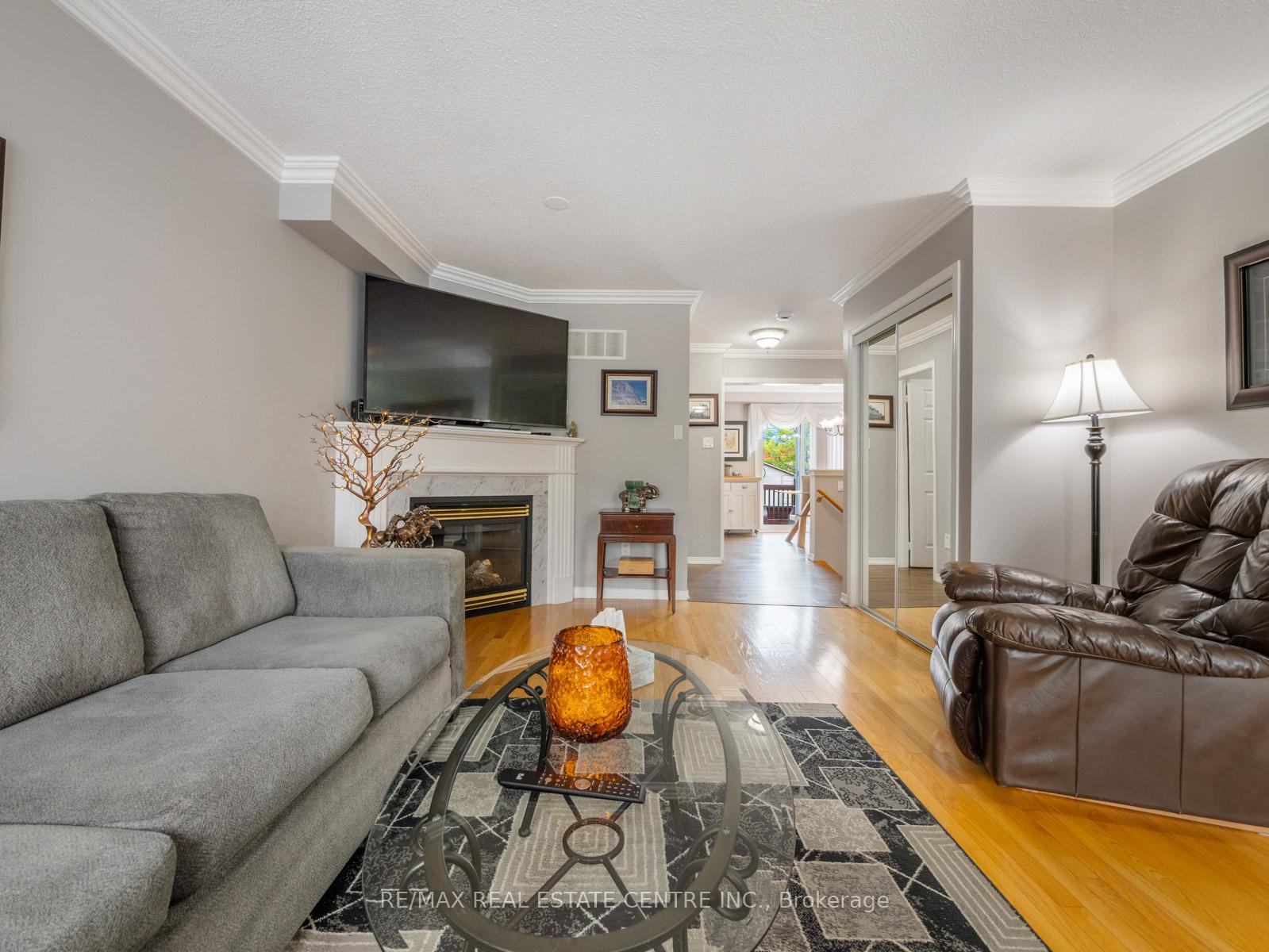 Photo 5 of 278 Van Allen Gate, Milton, Dempsey — HOMEH
